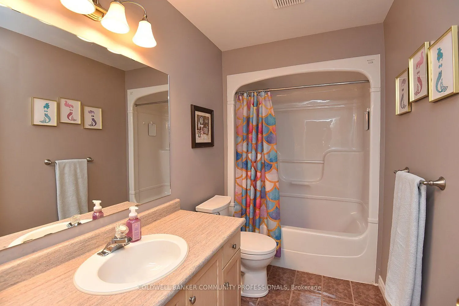 210 Claudette Gate