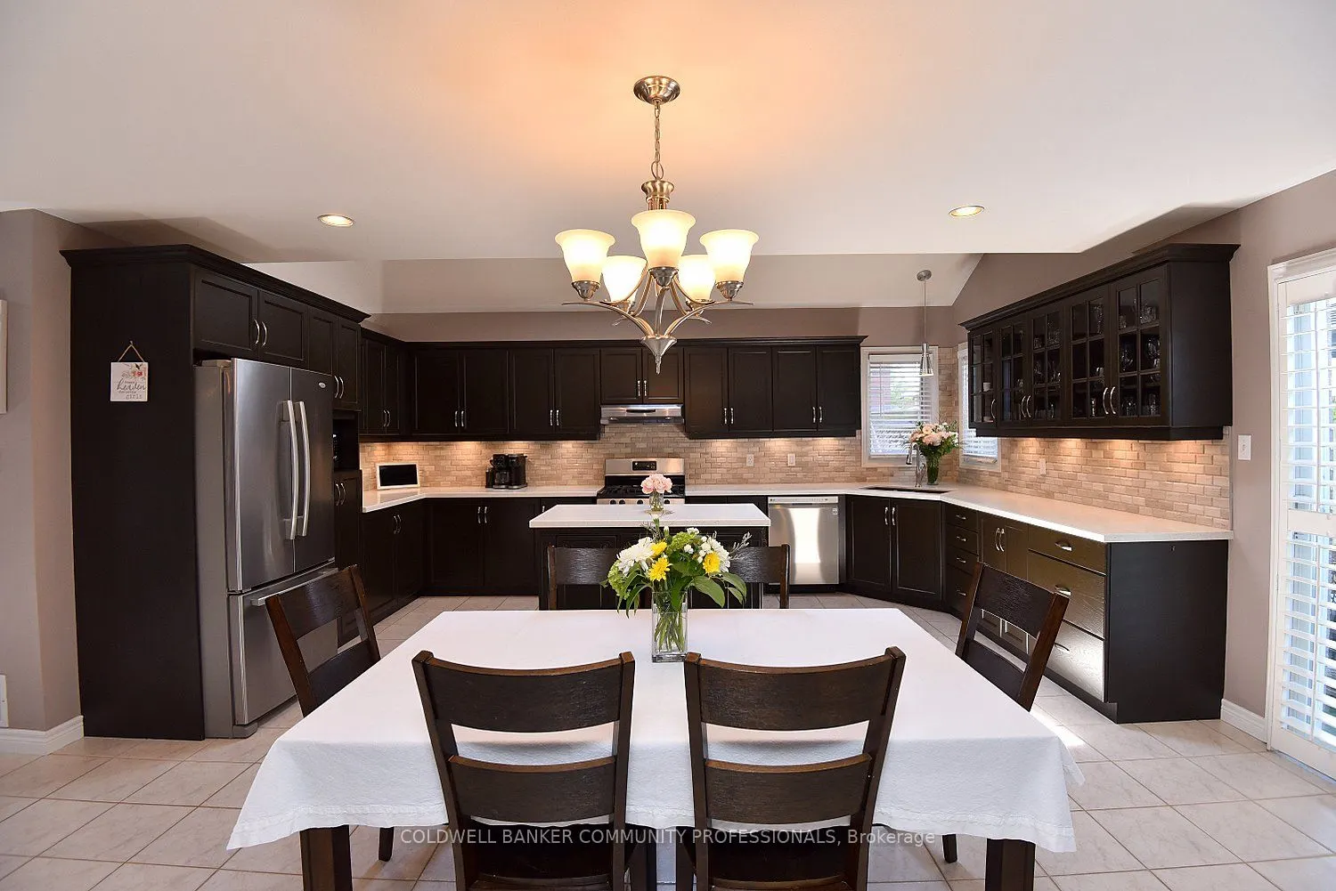 210 Claudette Gate