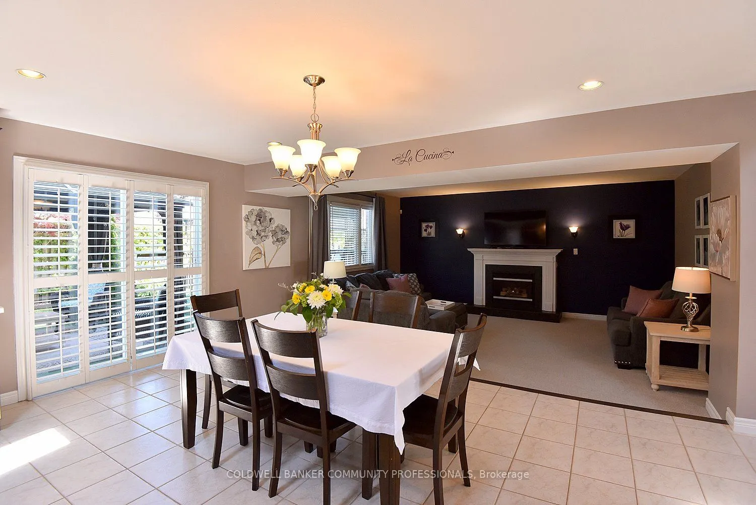 210 Claudette Gate
