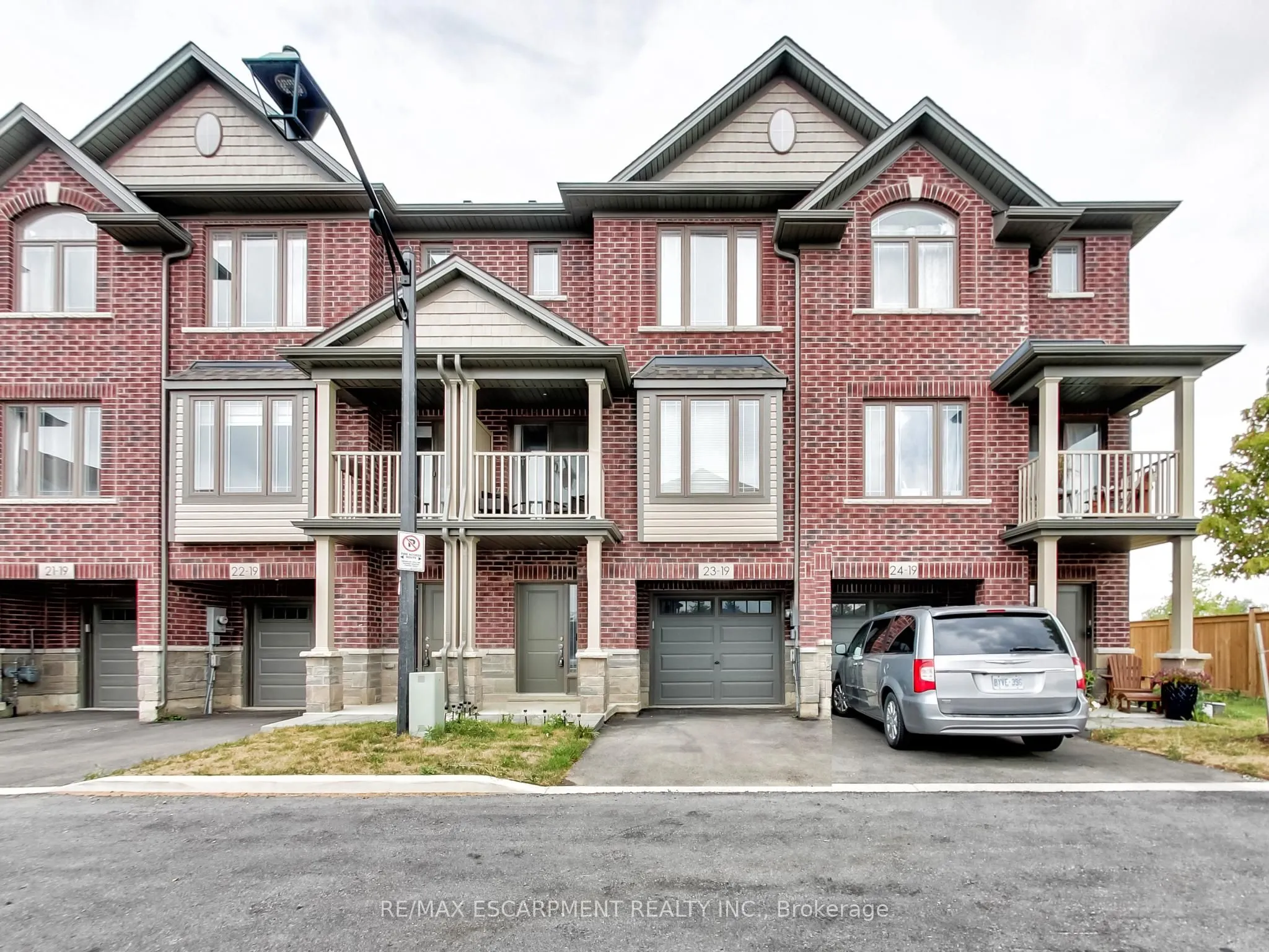 19 PICARDY Drive, #23