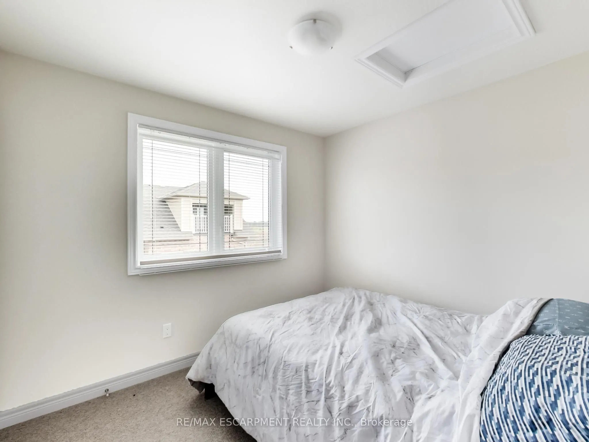 19 PICARDY Drive, #23