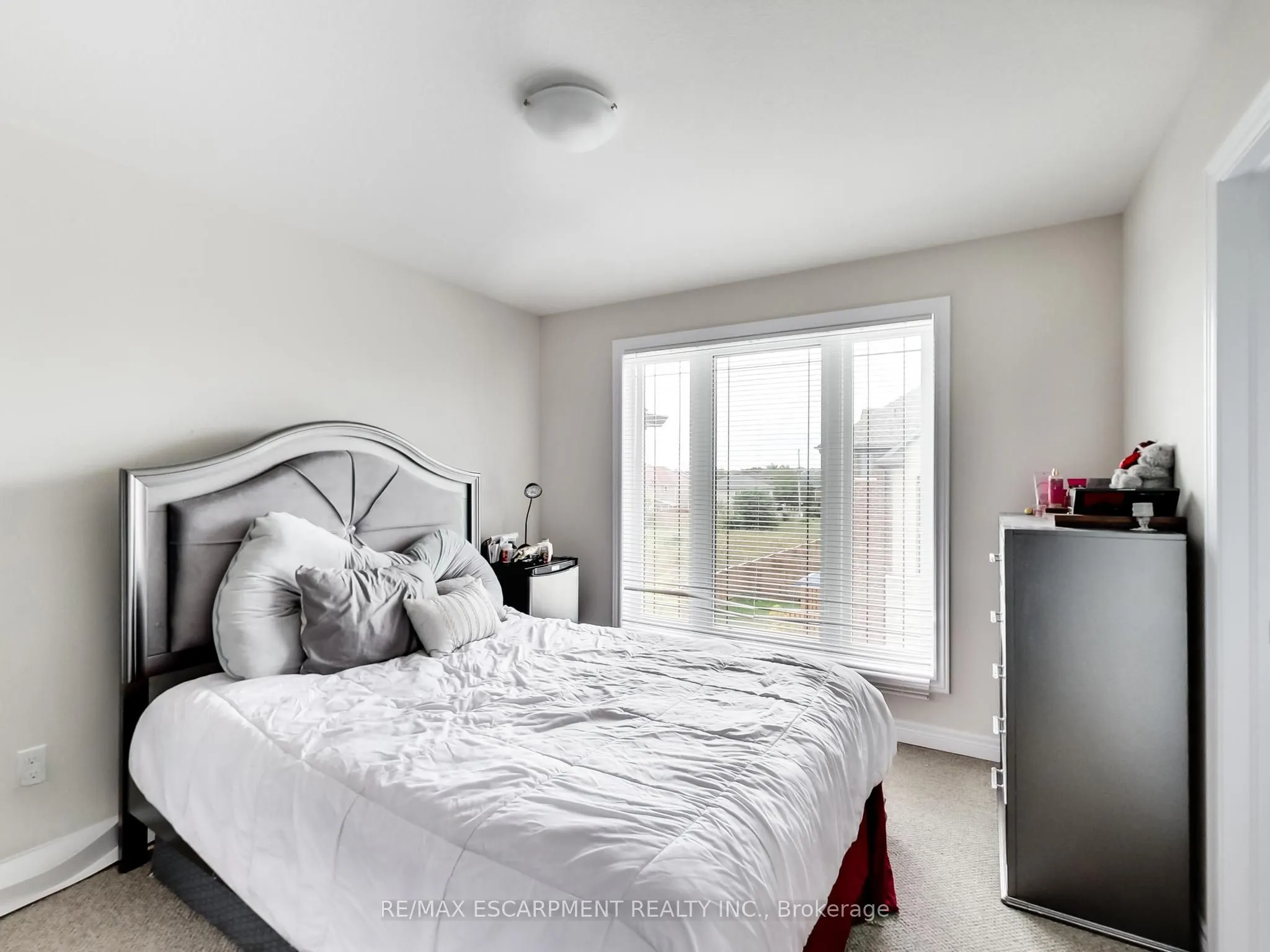 19 PICARDY Drive, #23