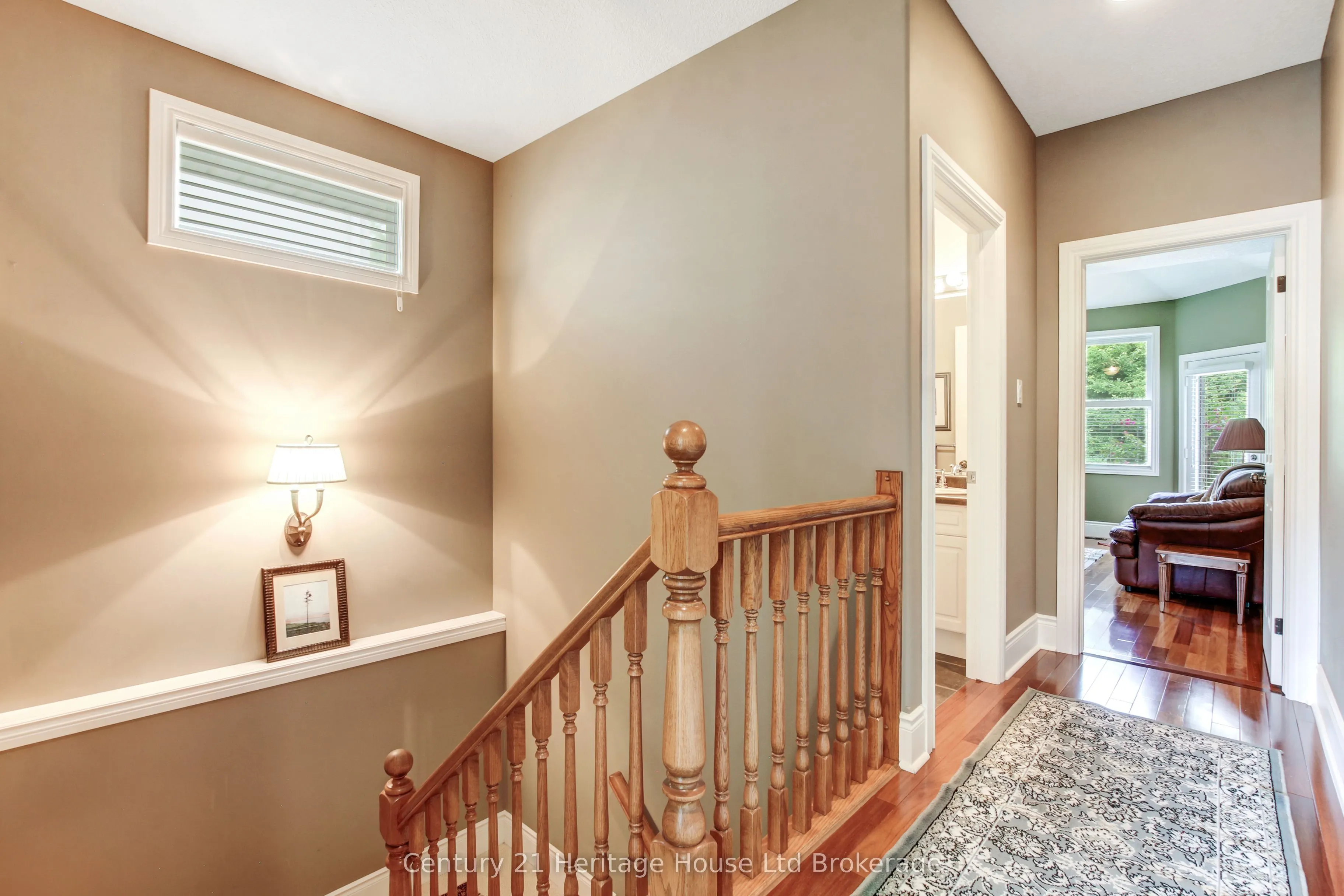 596 Lakeview Drive