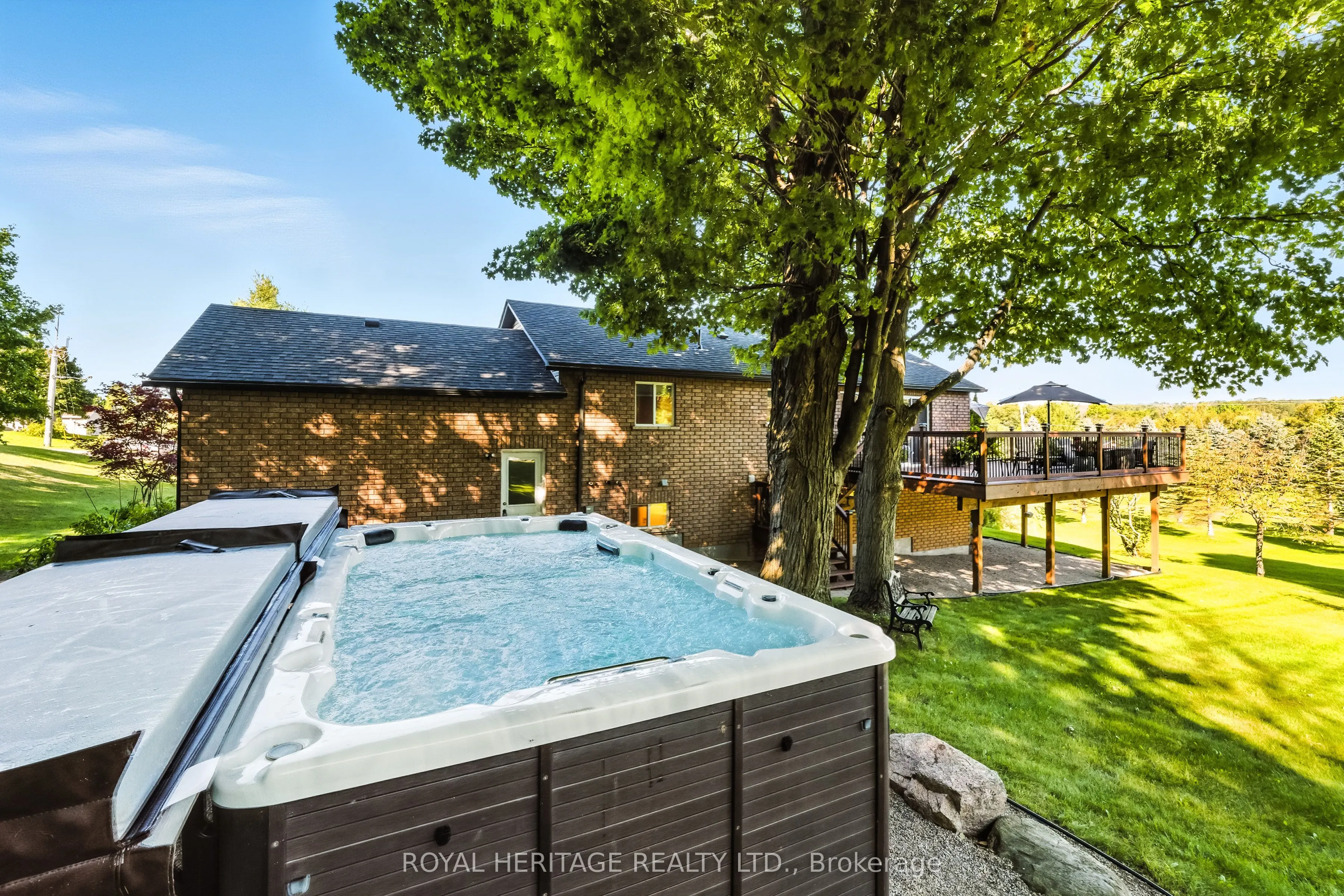 115 St Marys Court N