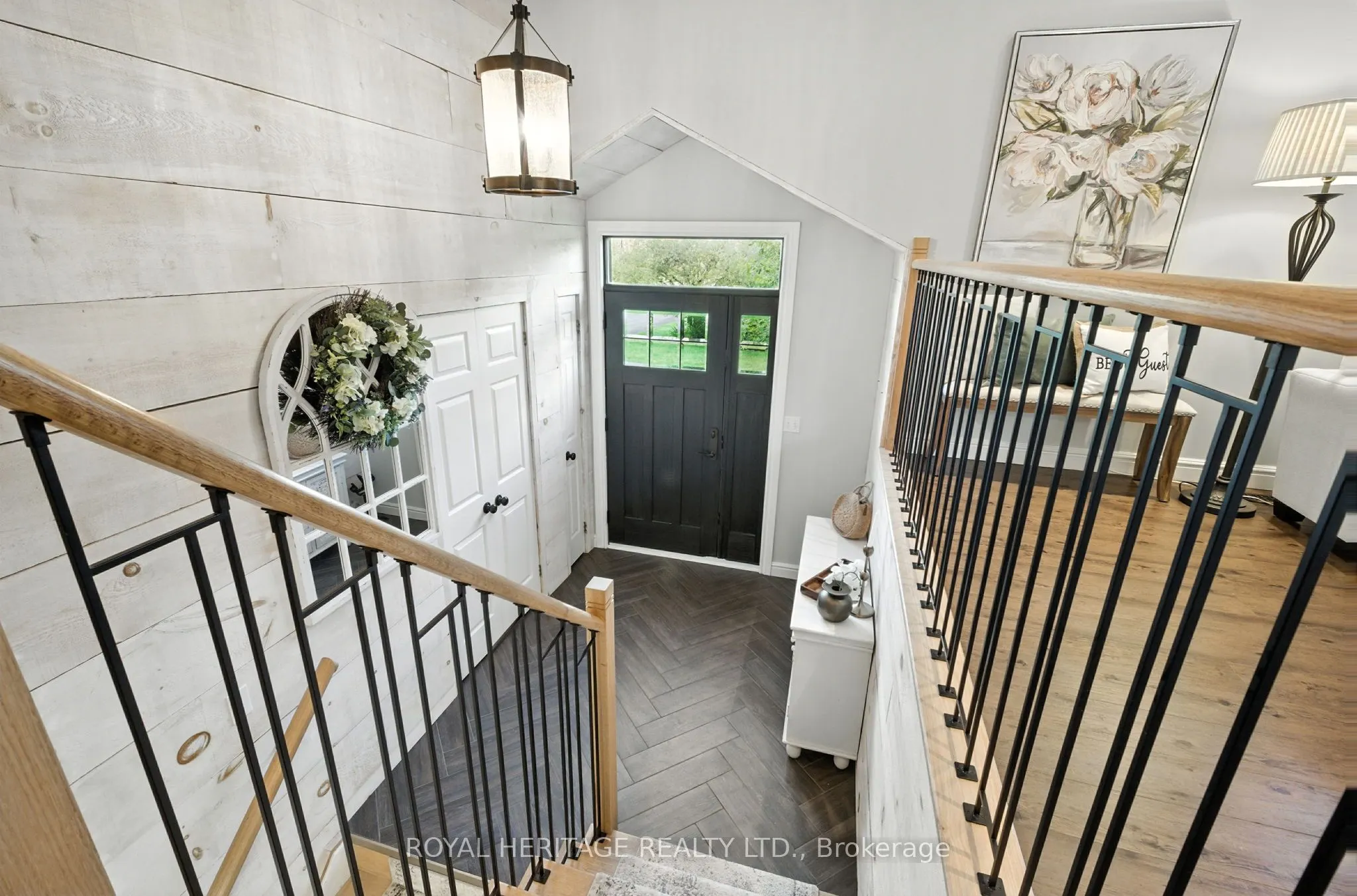 115 St Marys Court N