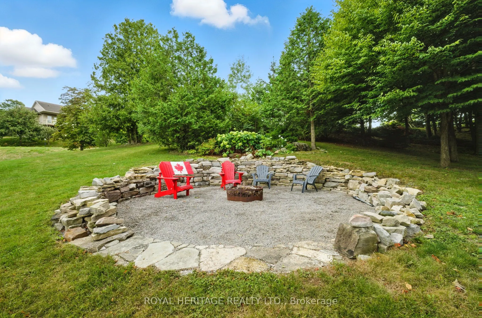 115 St Marys Court N
