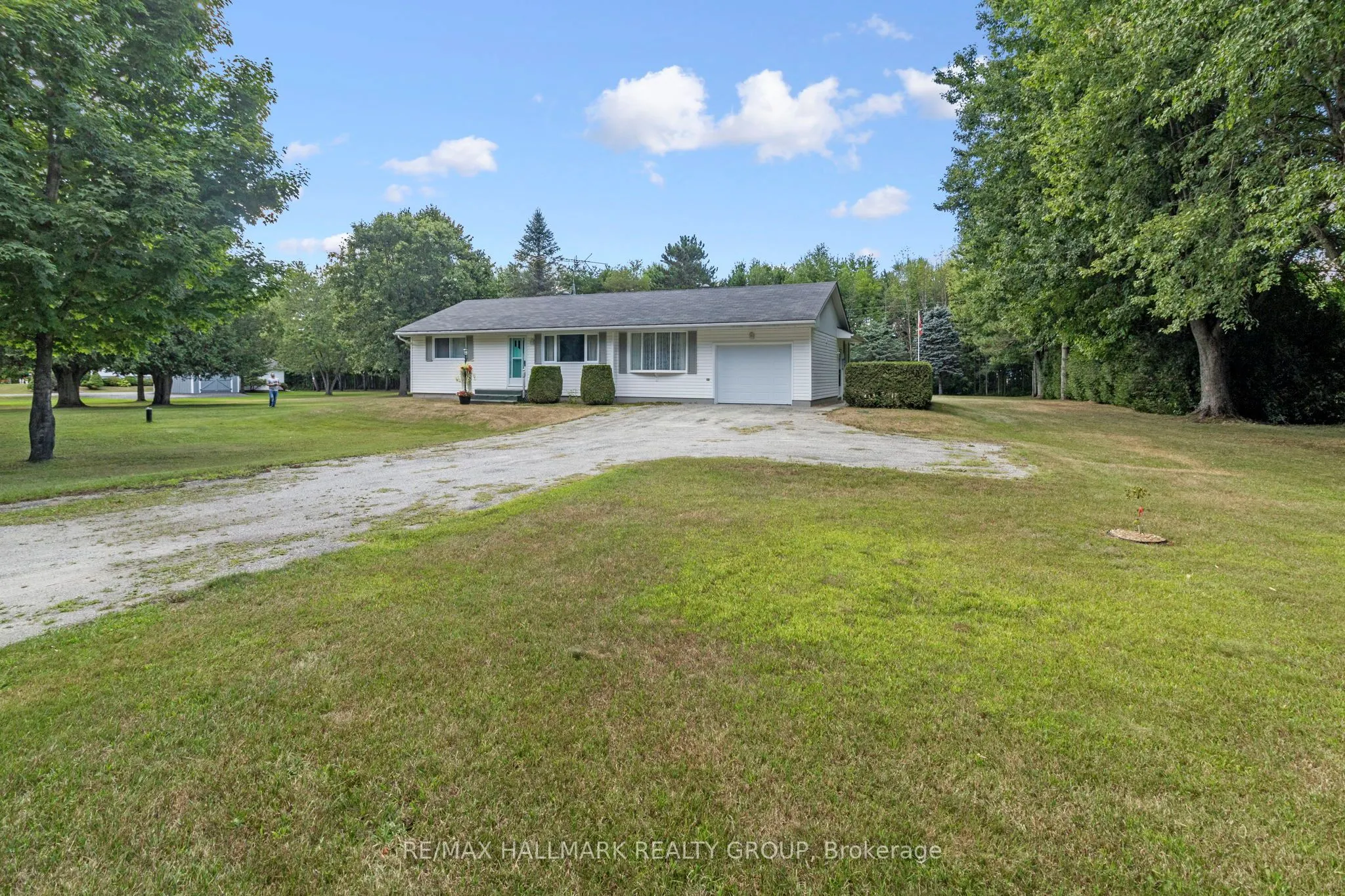 5542 Algonquin Road