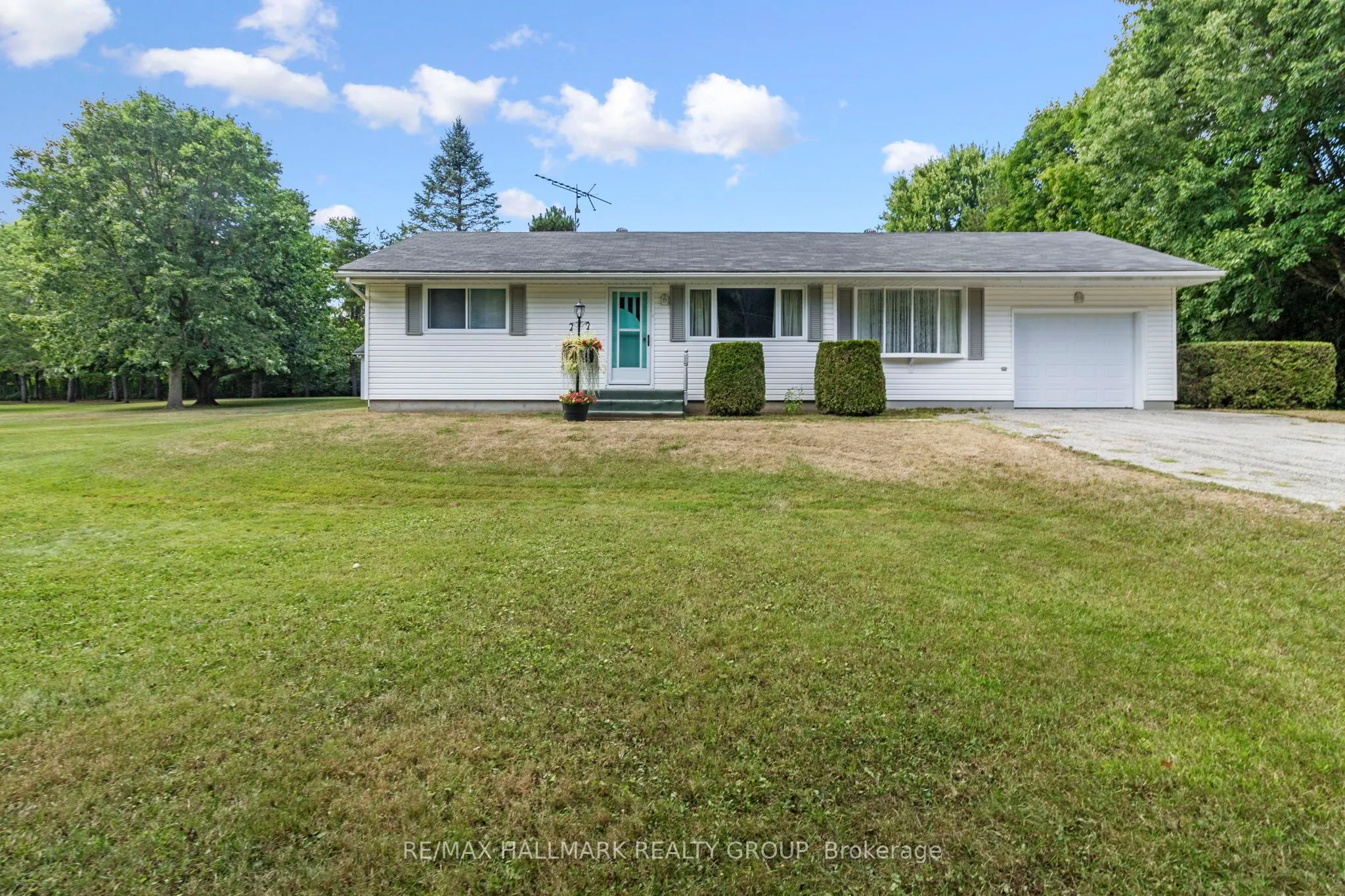 5542 Algonquin Road