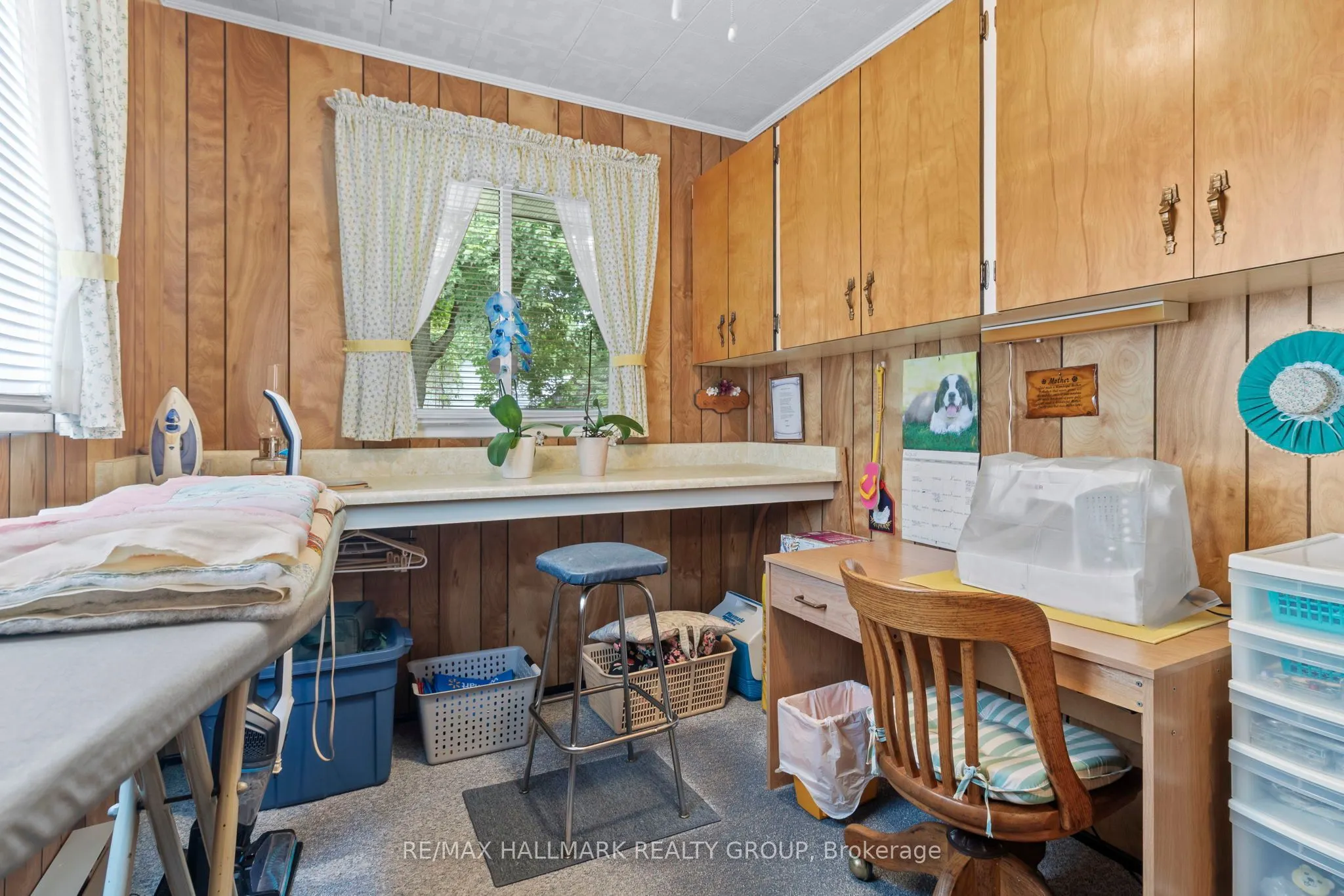 5542 Algonquin Road