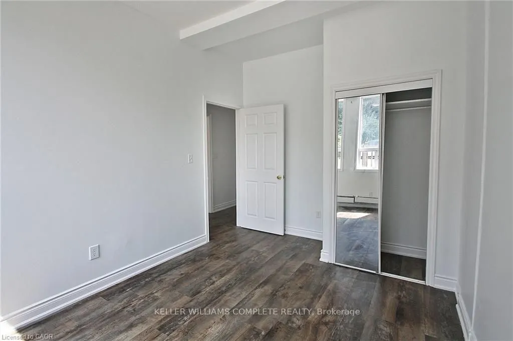 590 Main Street E, #4