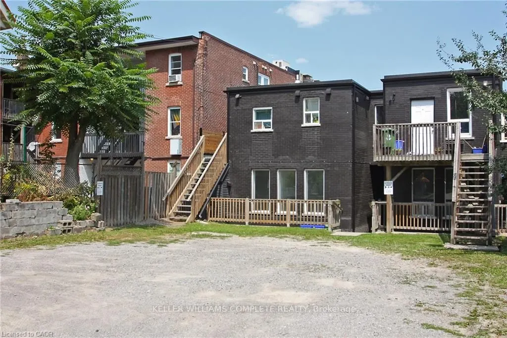 590 Main Street E, #4