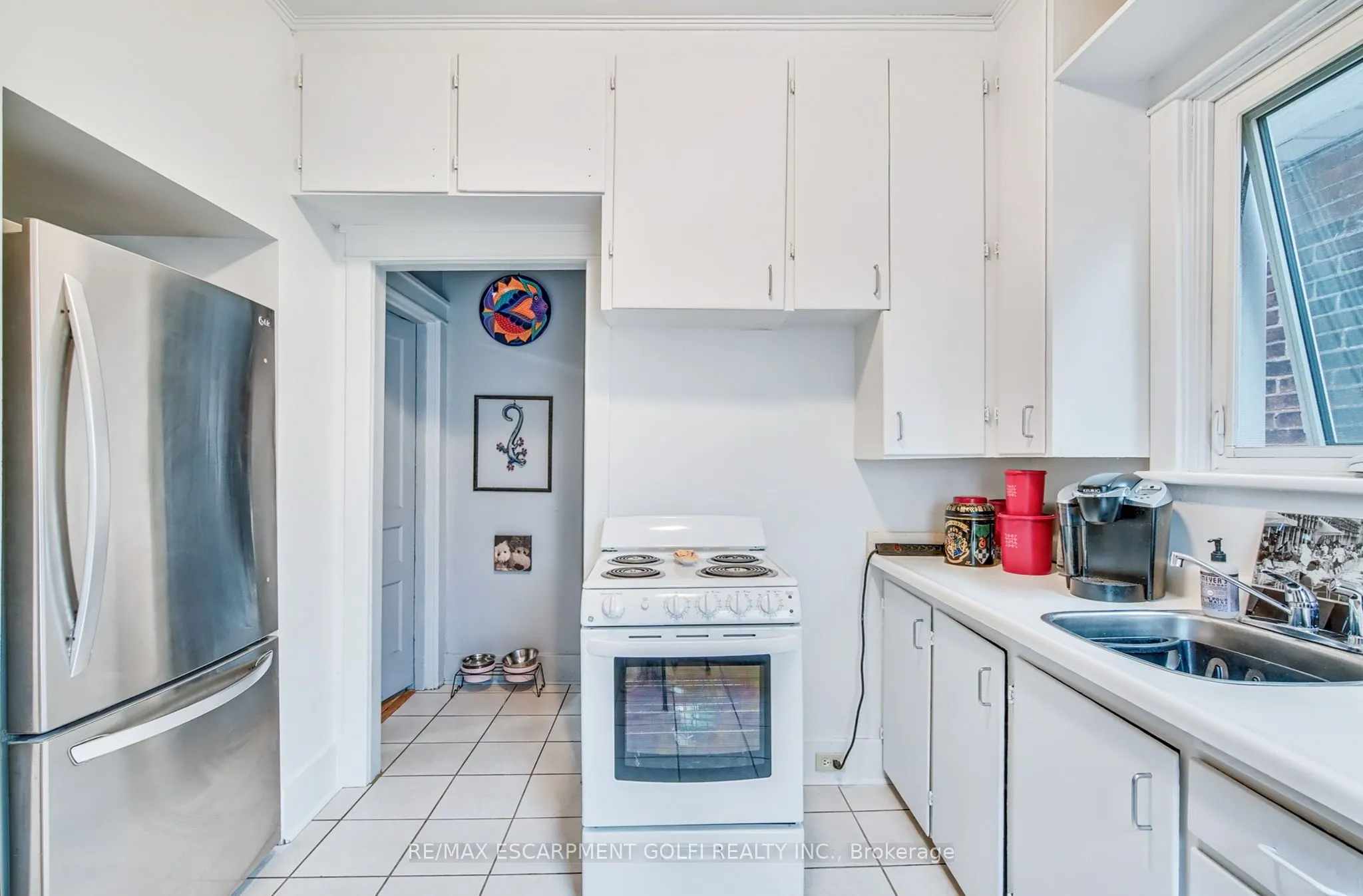 93 EAST 23RD Street