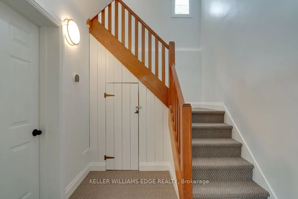 225 Bruce Street, #1