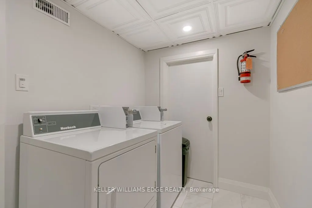 225 Bruce Street, #1