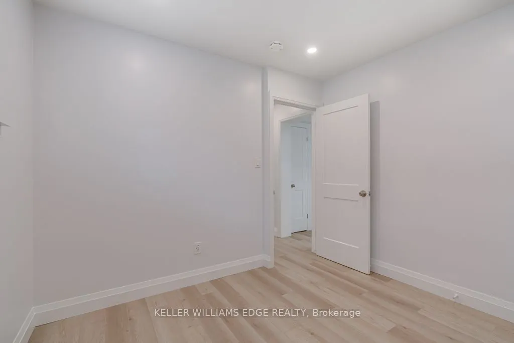 225 Bruce Street, #1