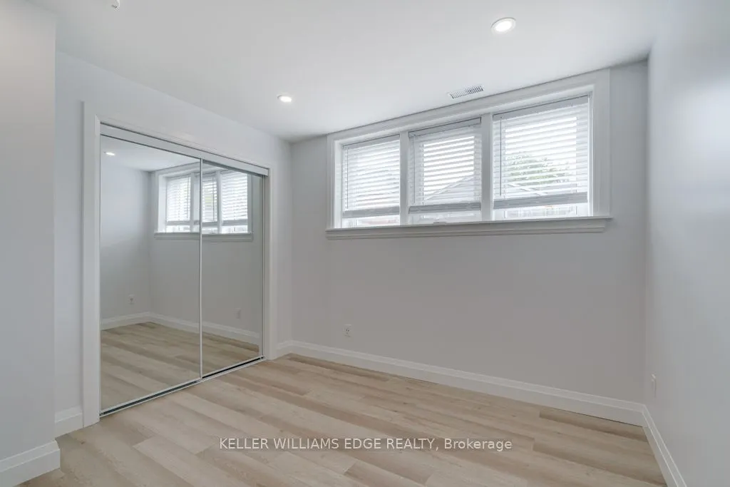225 Bruce Street, #1