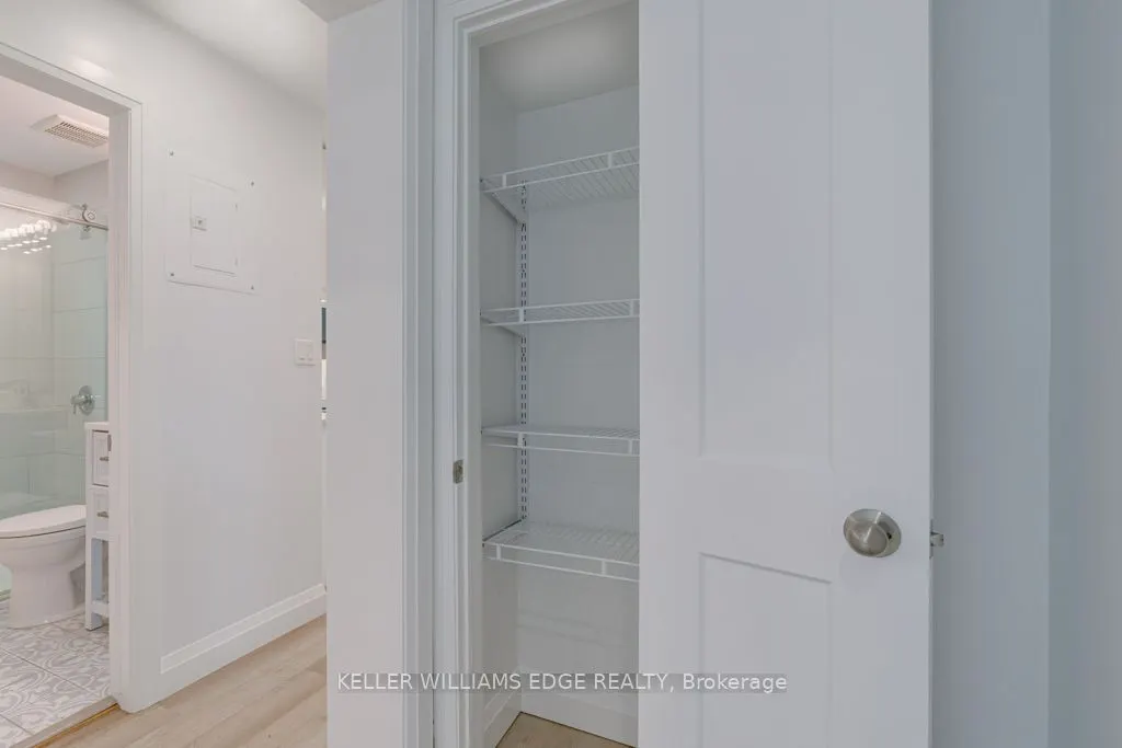 225 Bruce Street, #1