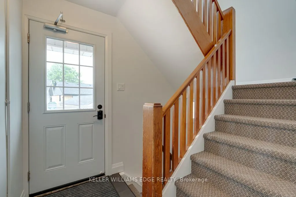 225 Bruce Street, #1