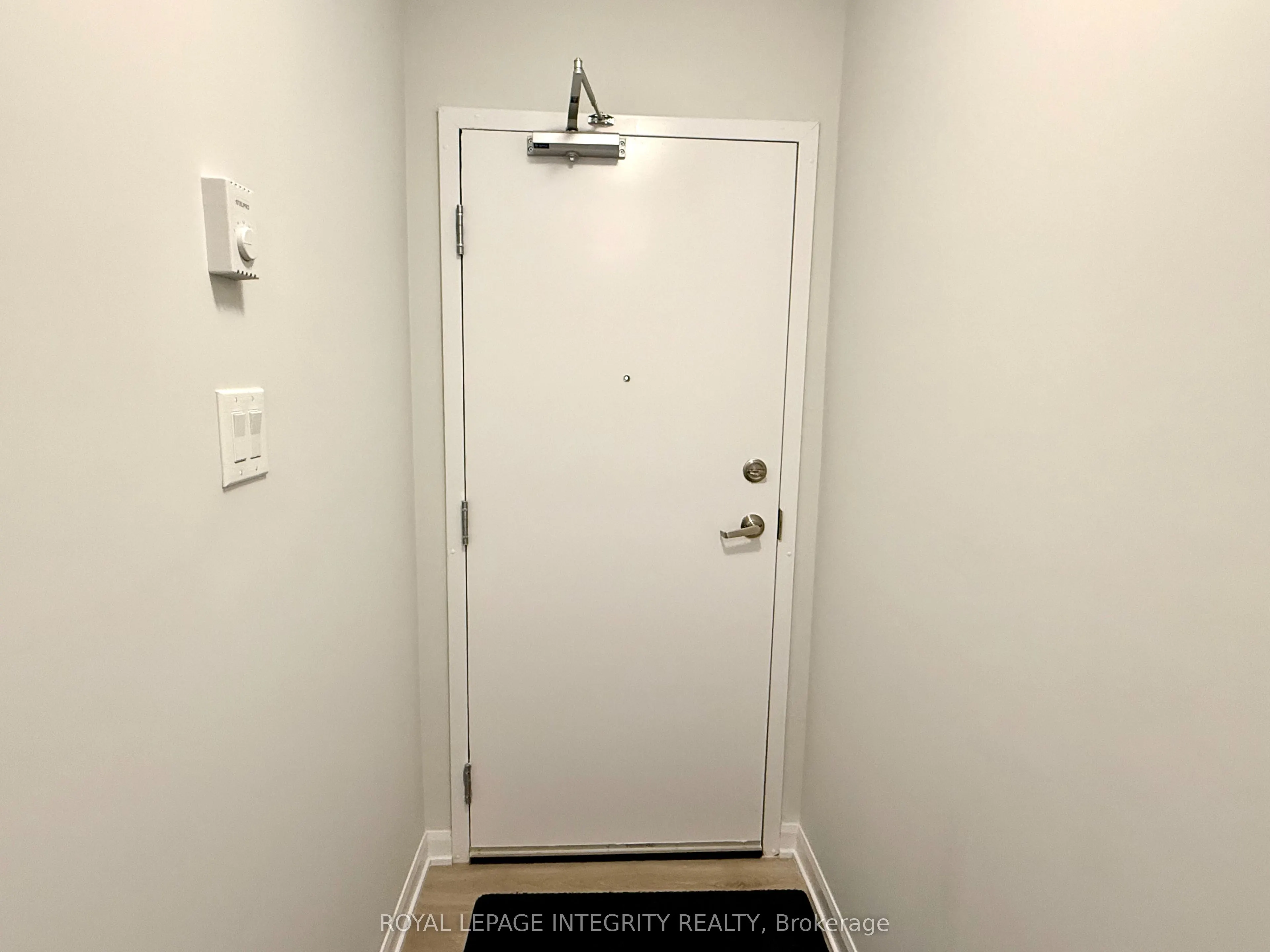 727 Arcadian Private