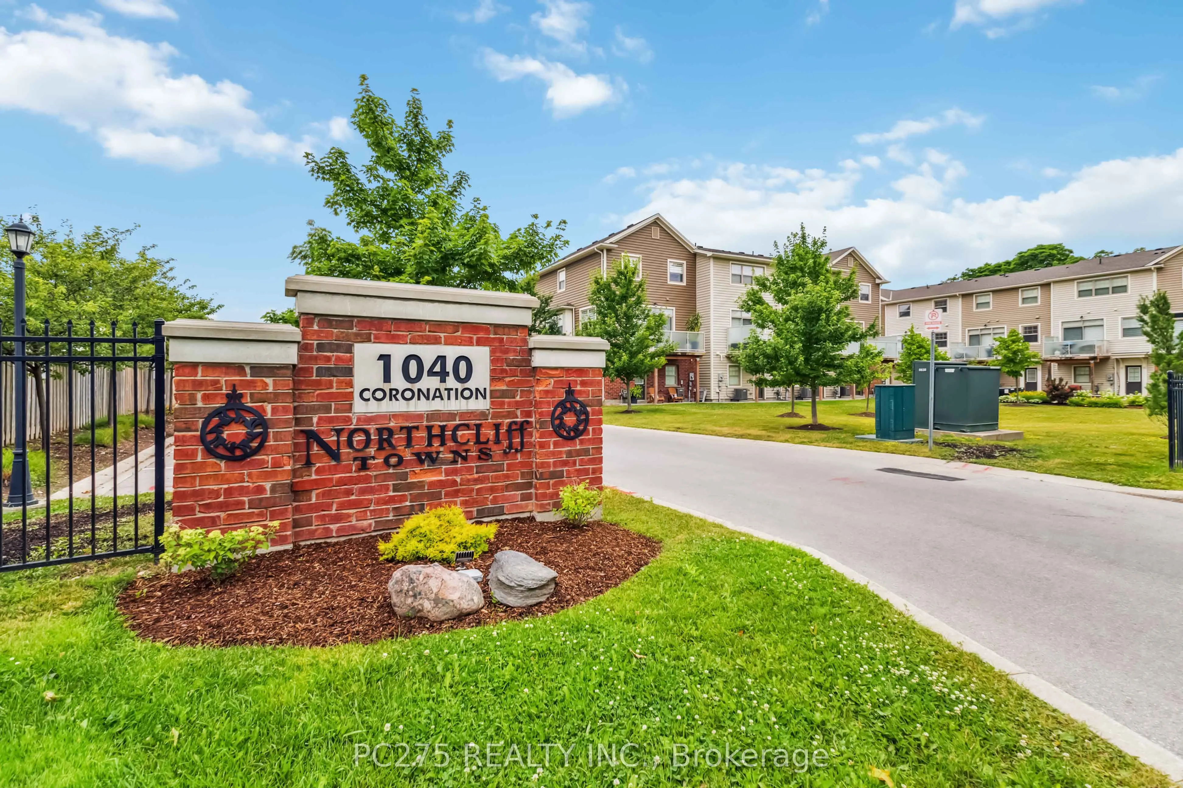 1040 Coronation Drive, #15