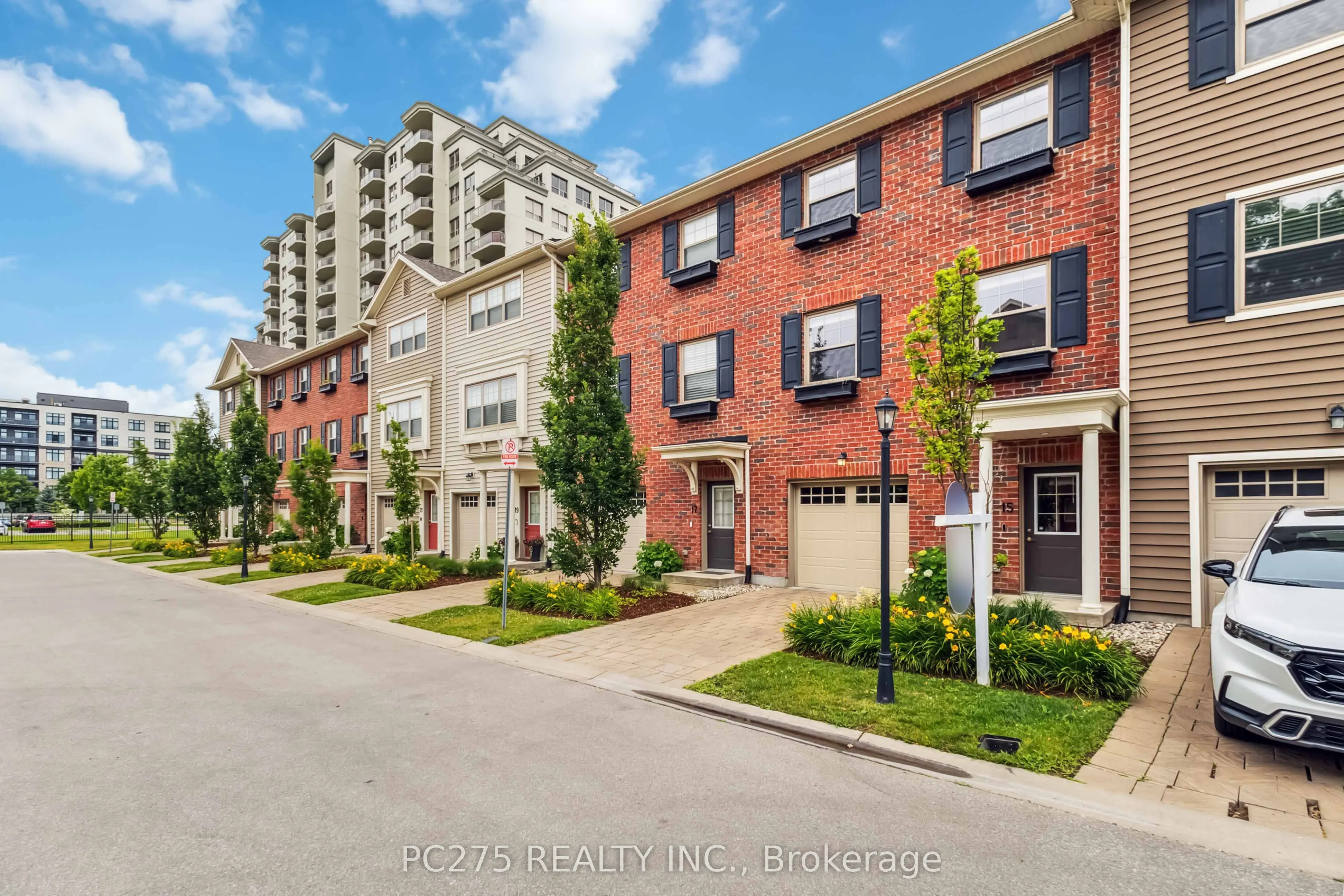 1040 Coronation Drive, #15