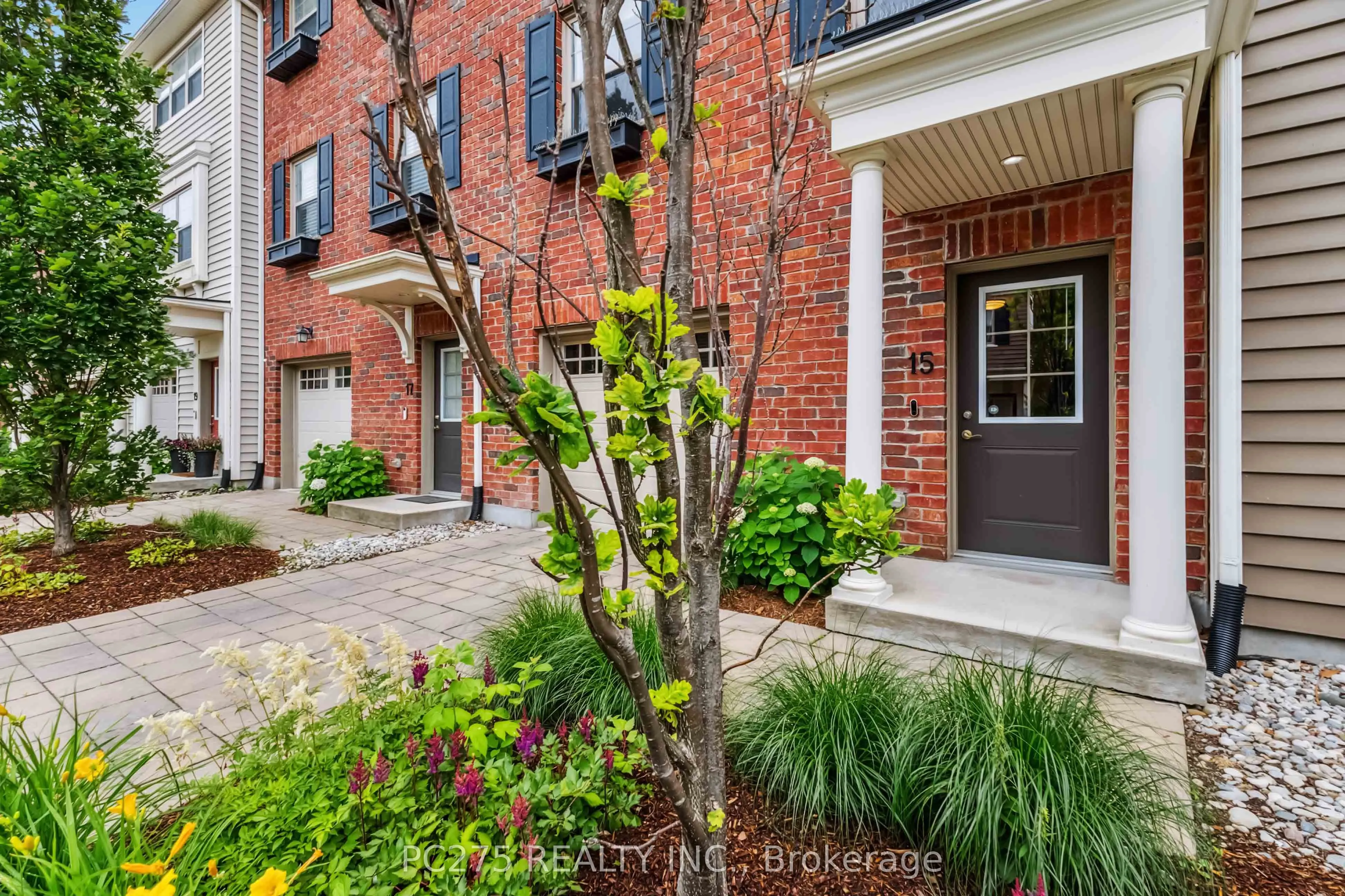 1040 Coronation Drive, #15