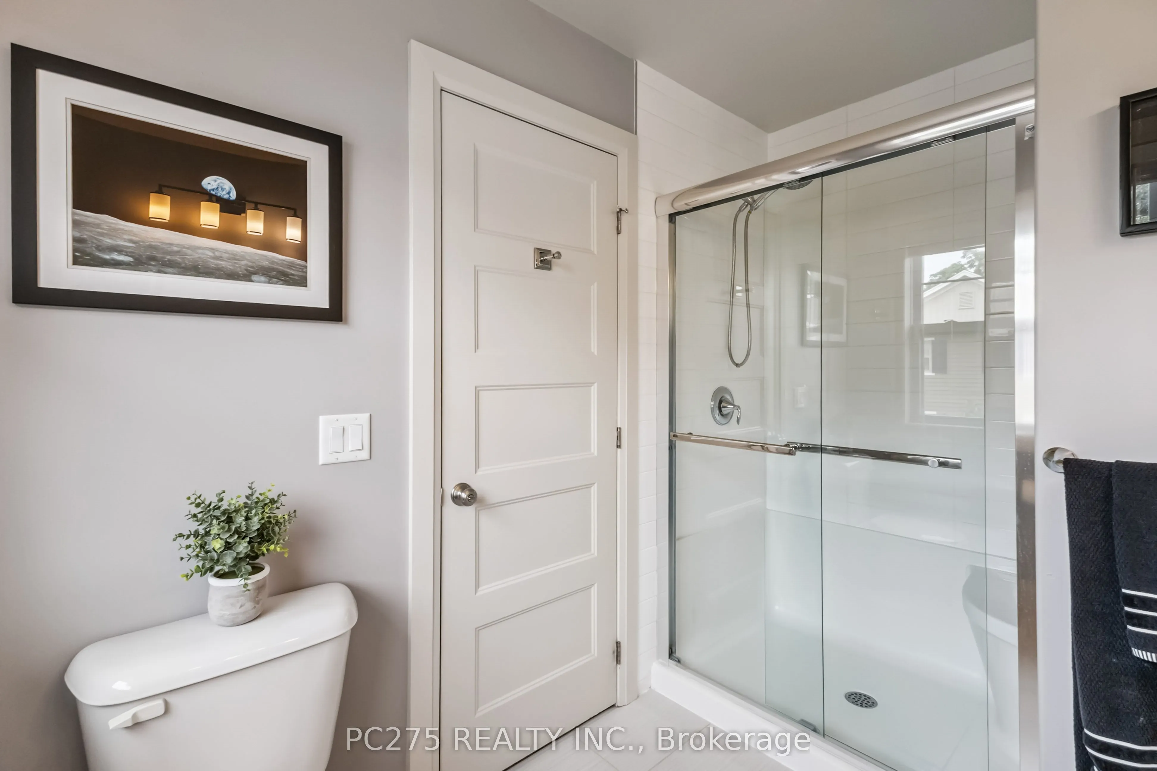 1040 Coronation Drive, #15
