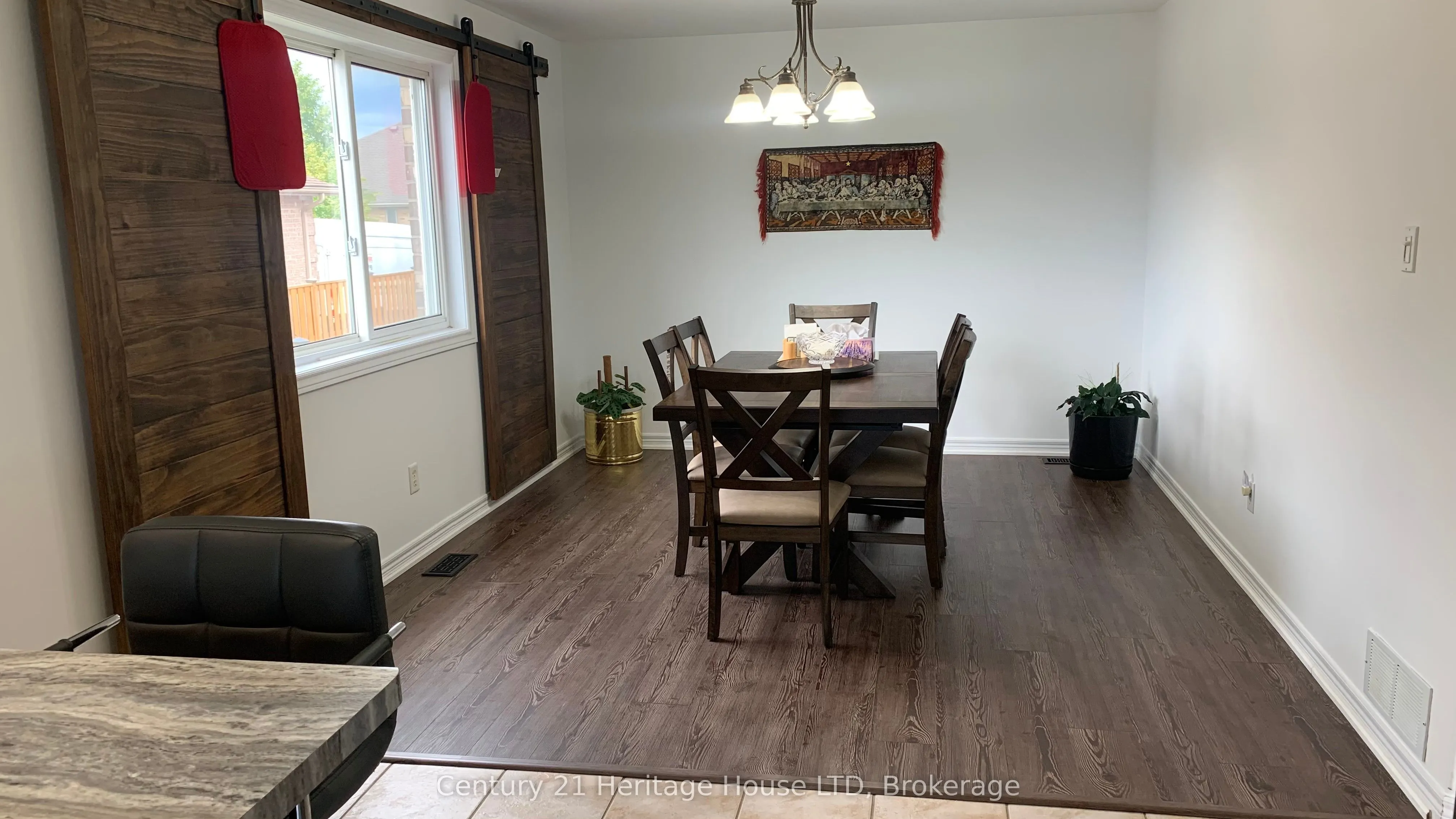 125 Gretel Place