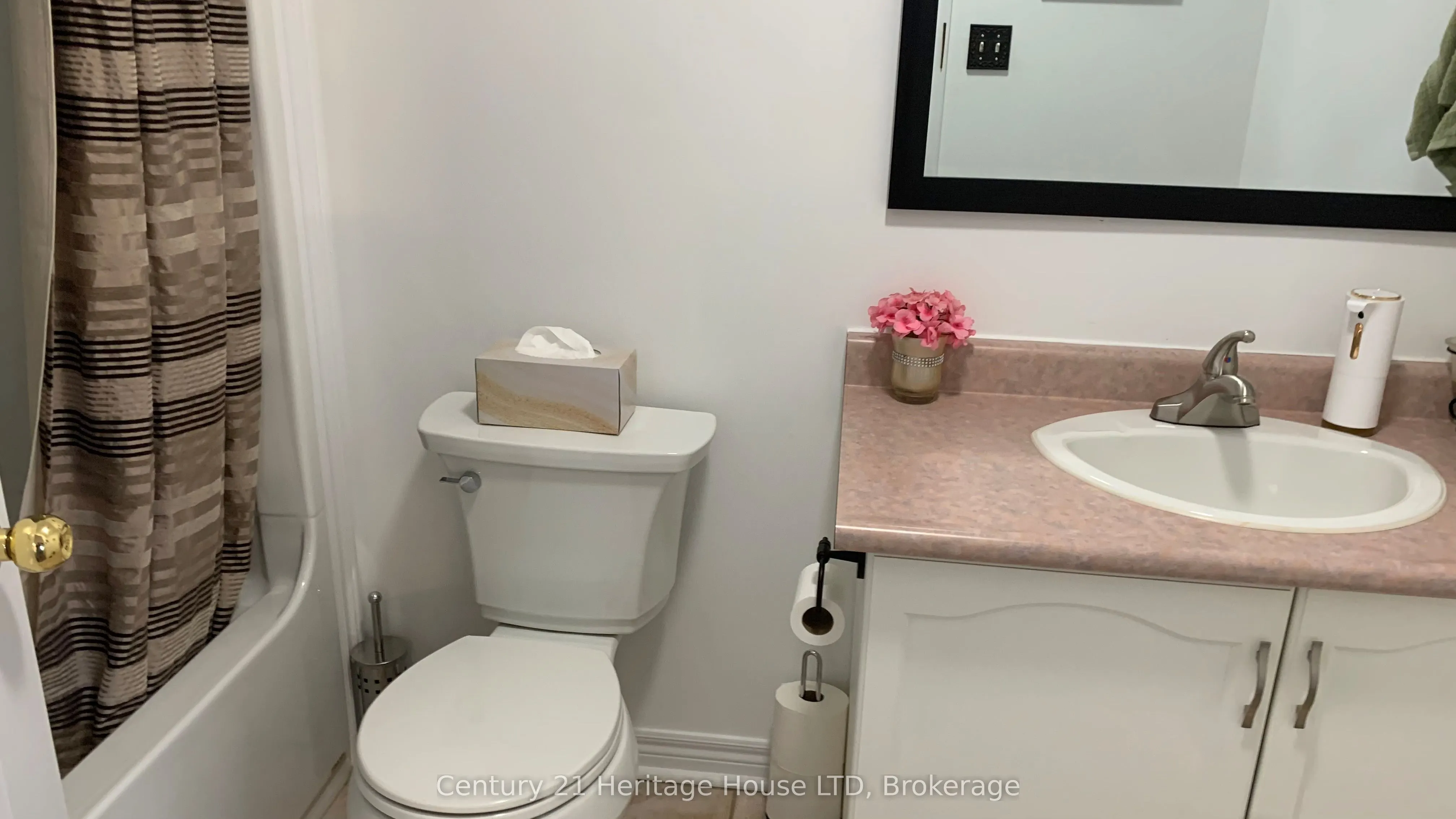 125 Gretel Place