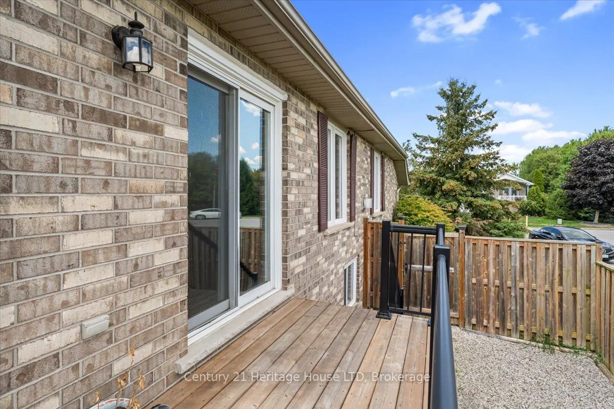 125 Gretel Place