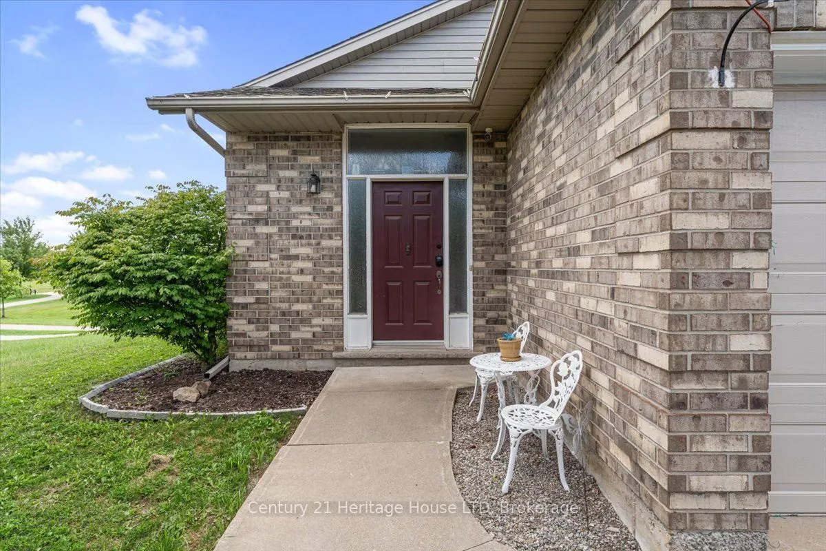 125 Gretel Place