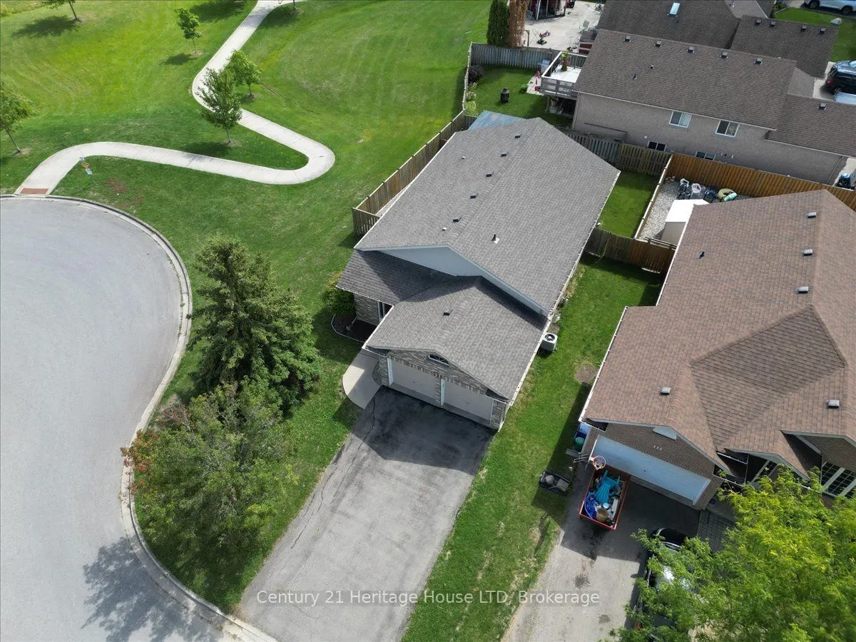125 Gretel Place
