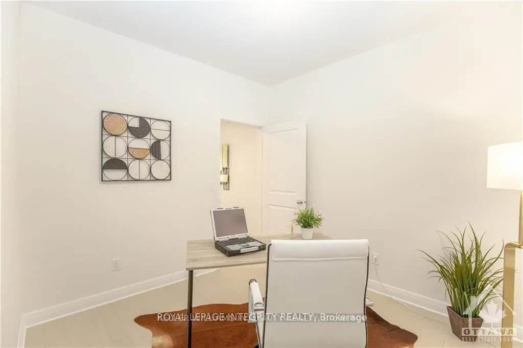 1098 Blanding Court