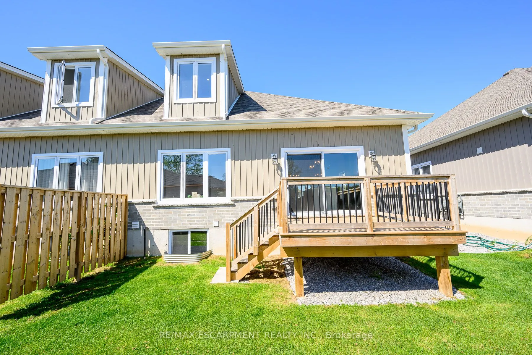 744 Nelson Street, #29
