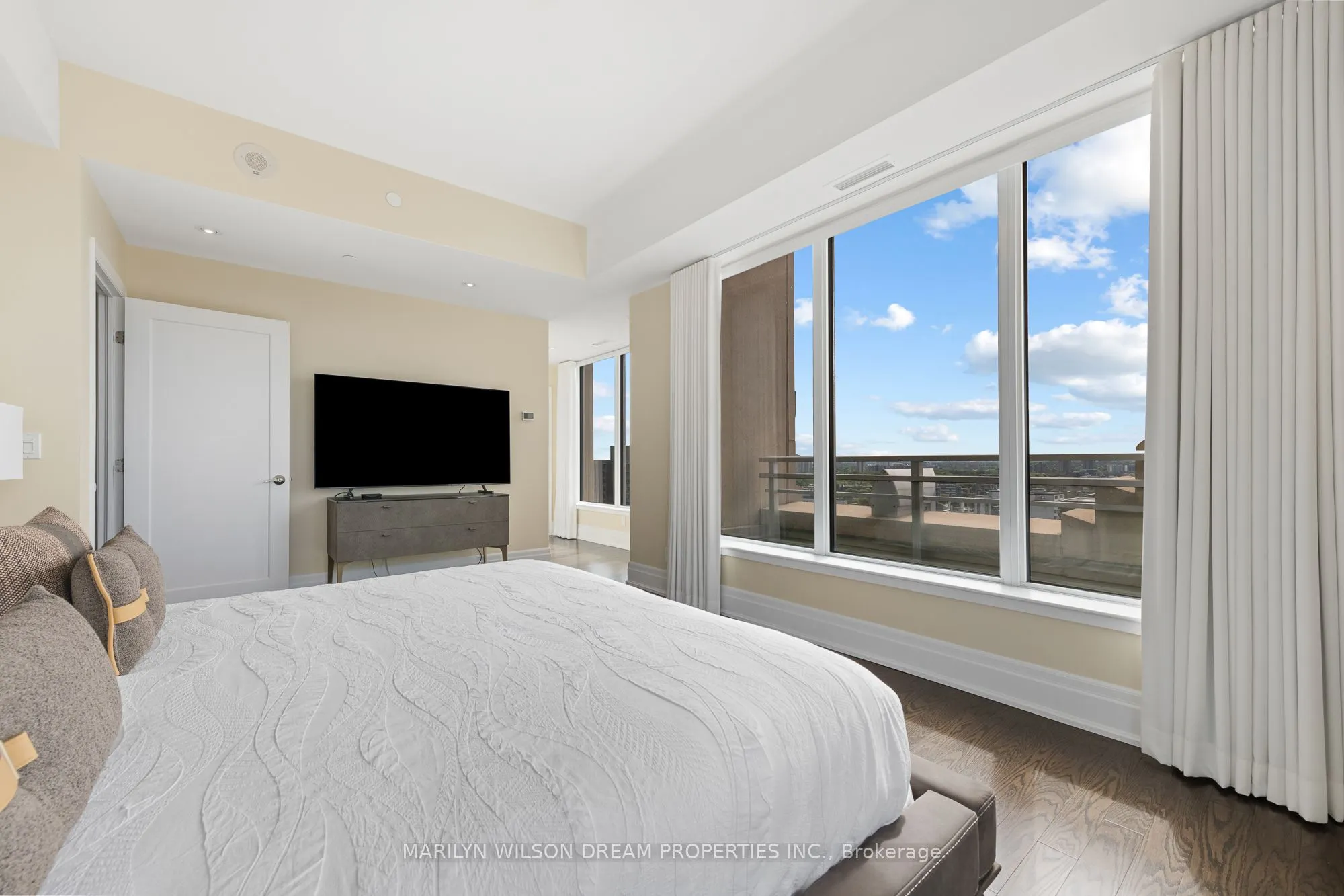 108 Lisgar Street, #1801
