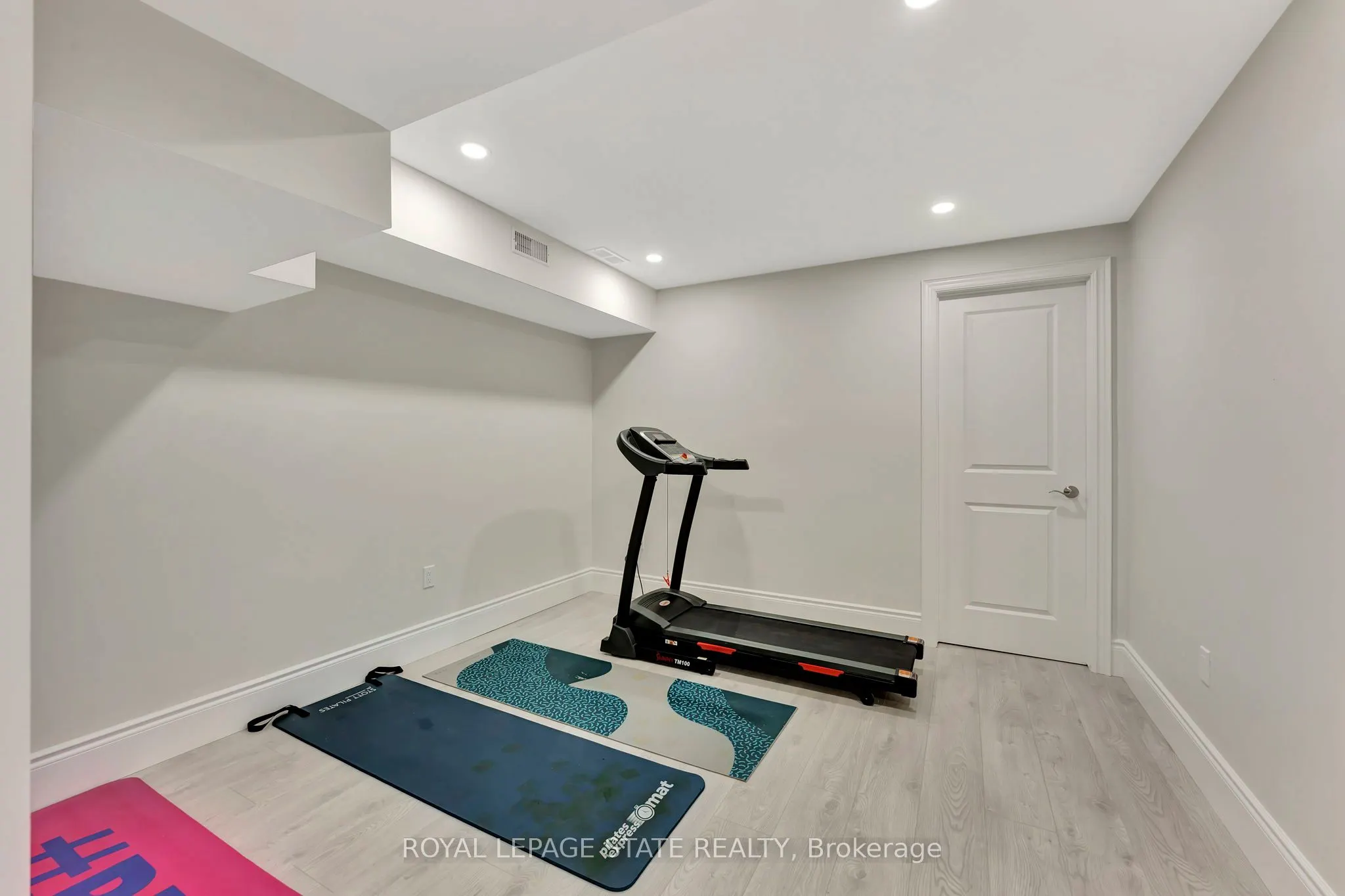 7 Bernini Court