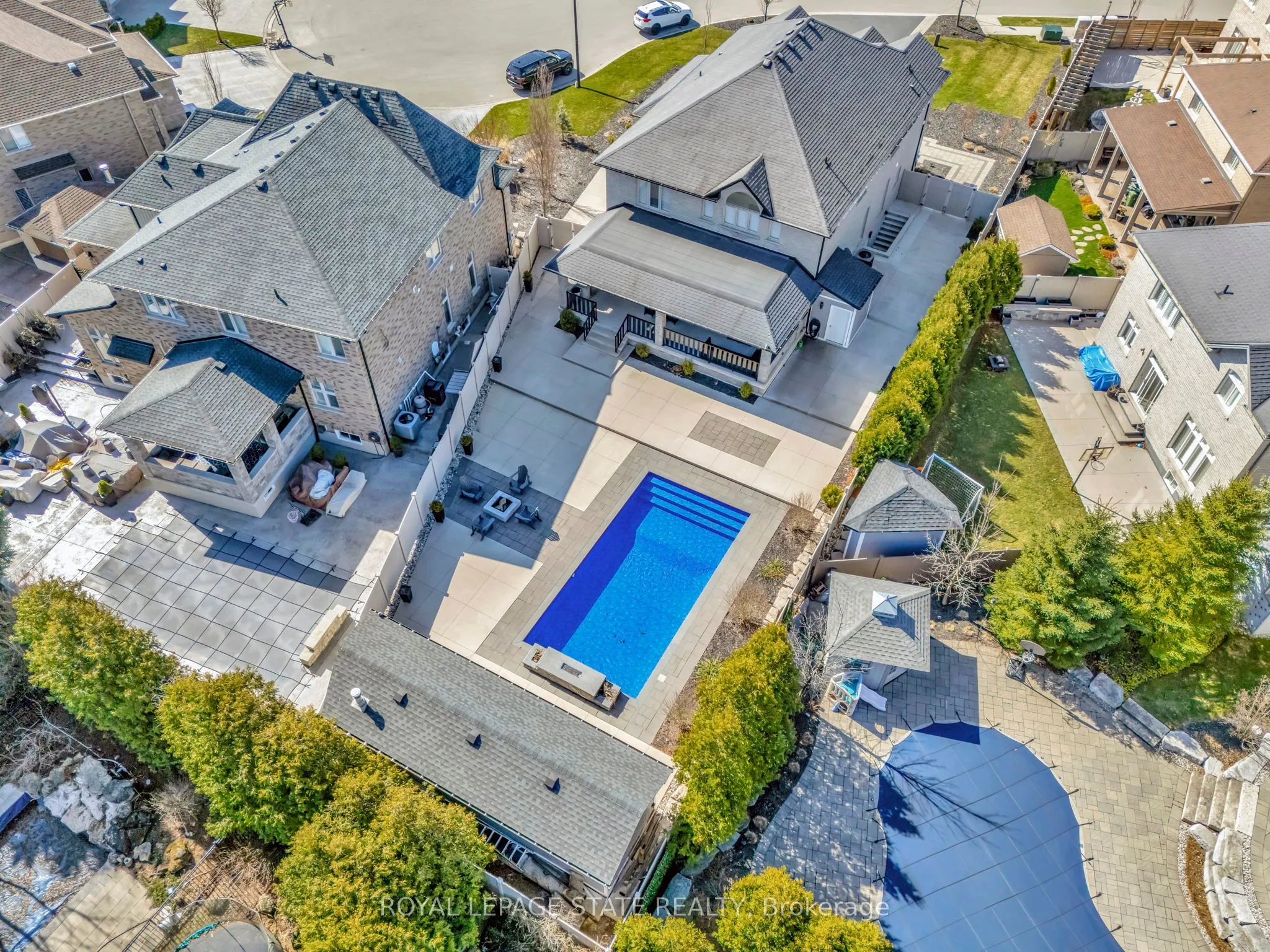 7 Bernini Court