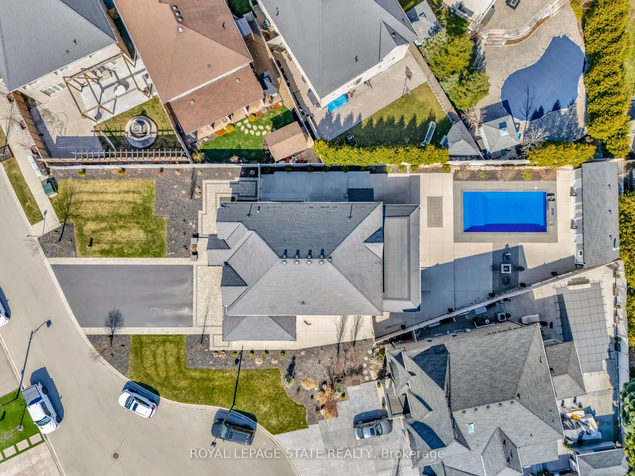 7 Bernini Court