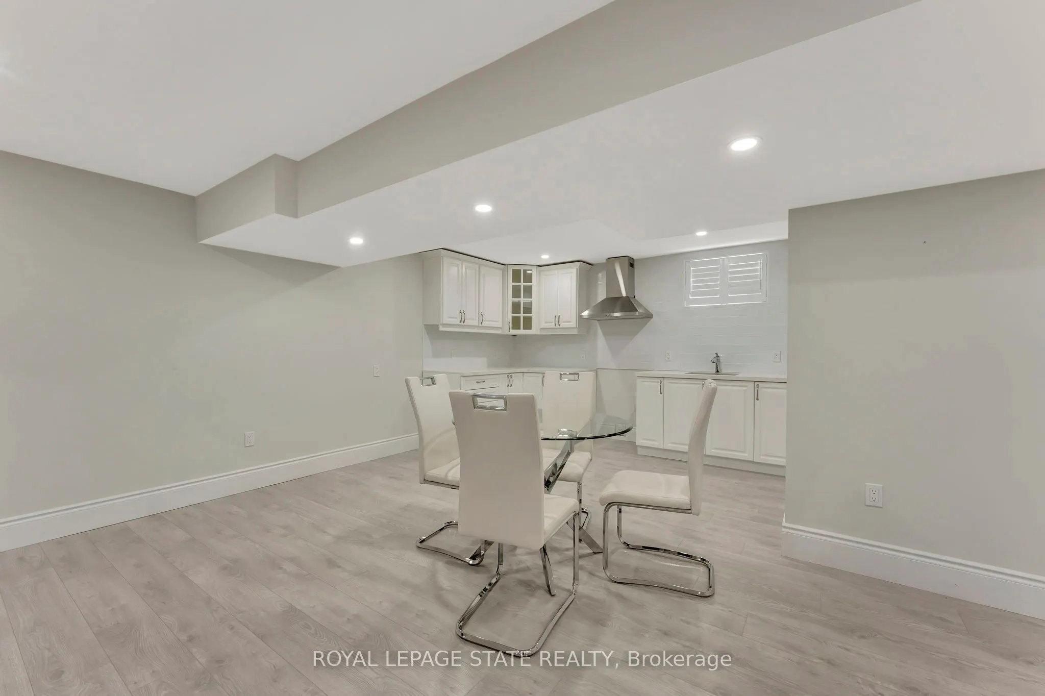 7 Bernini Court