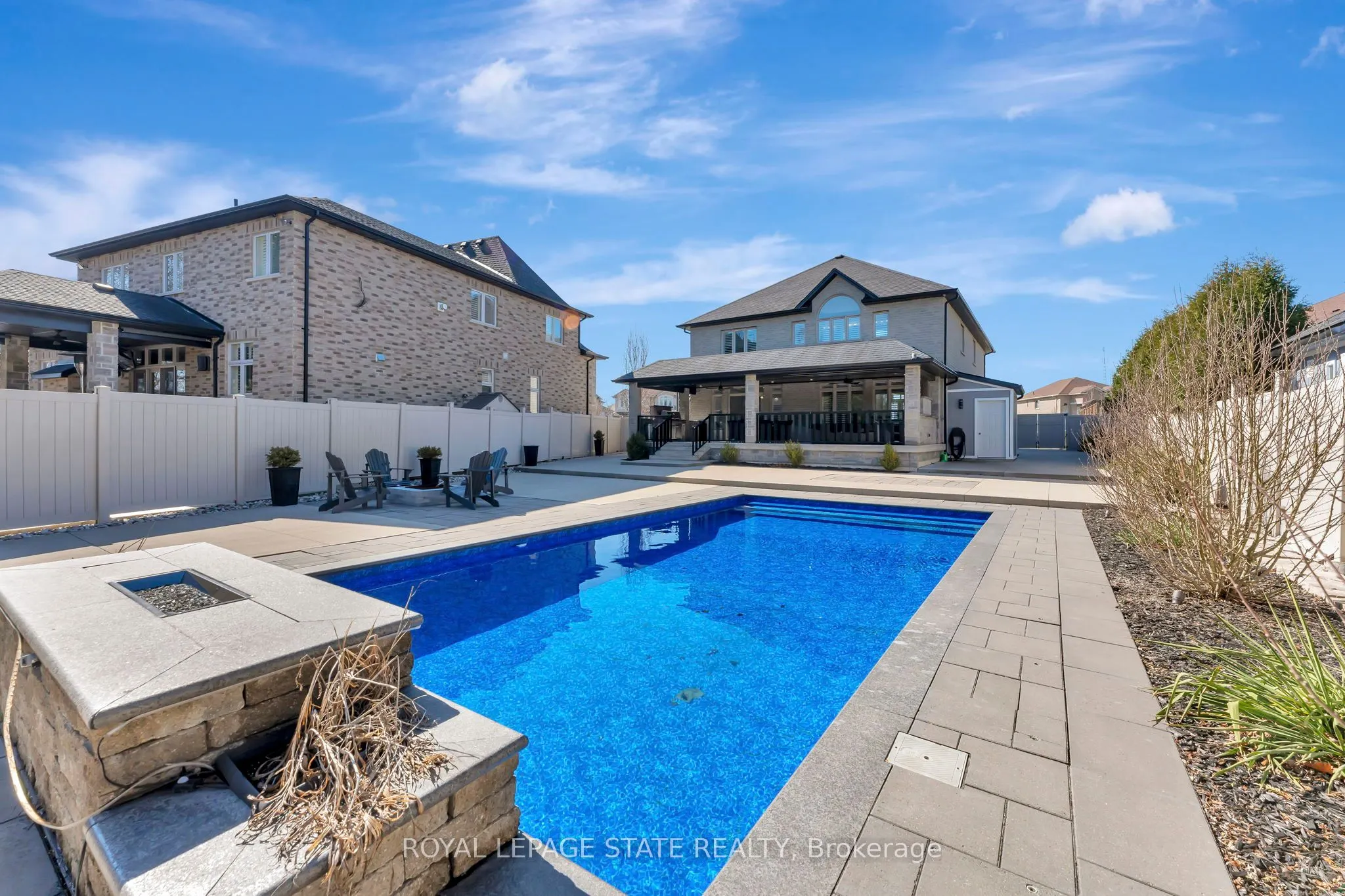 7 Bernini Court