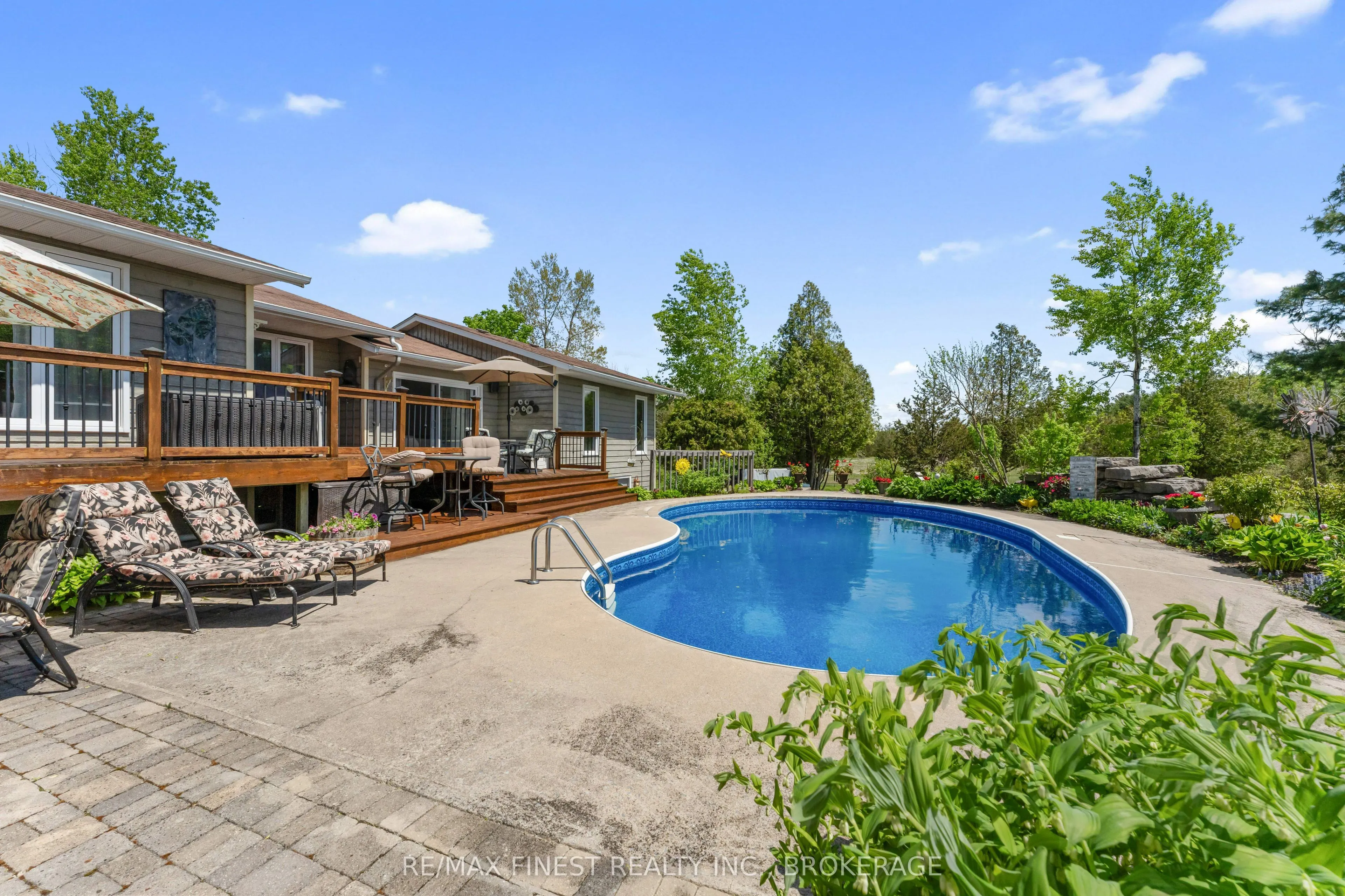 466 Colebrook Road