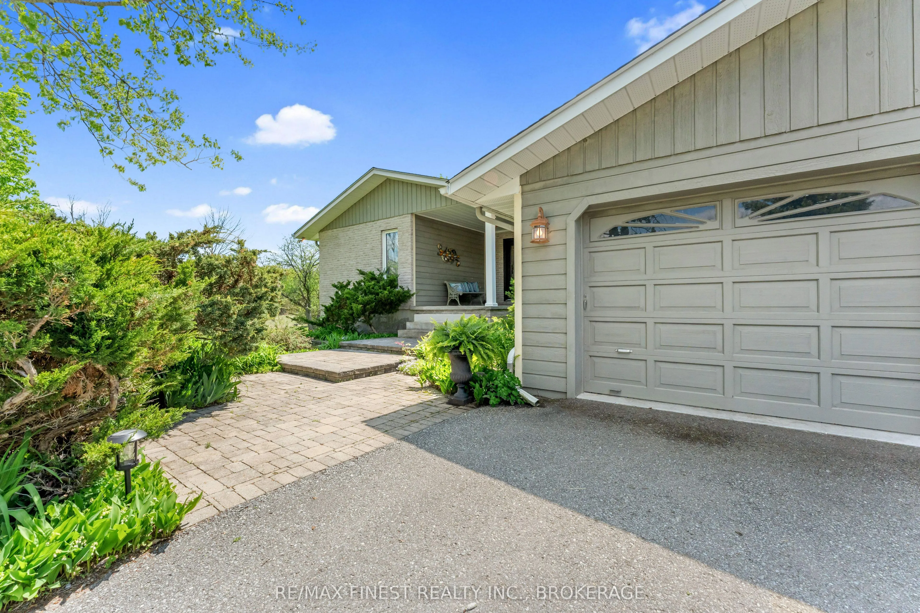 466 Colebrook Road