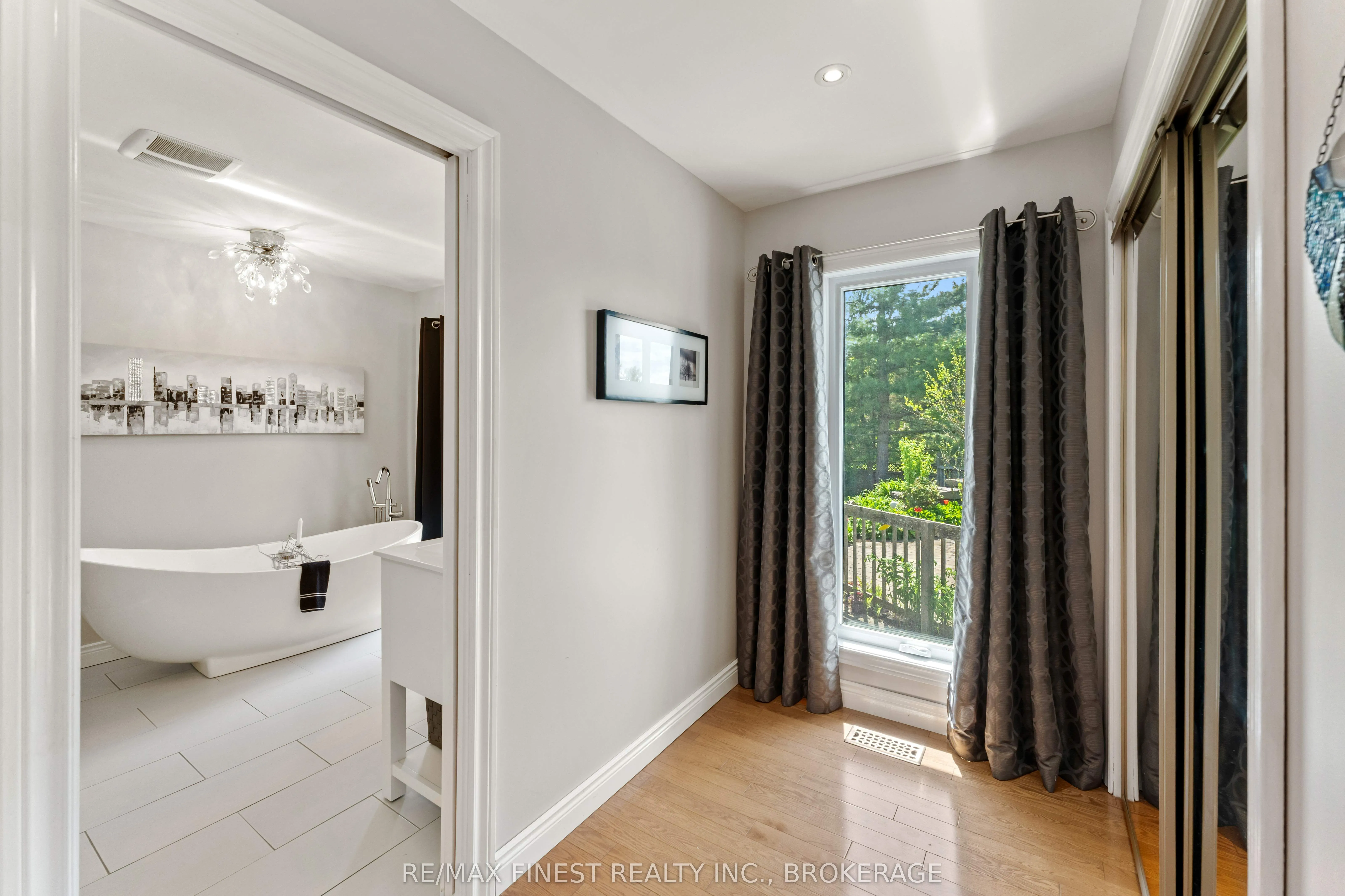 466 Colebrook Road