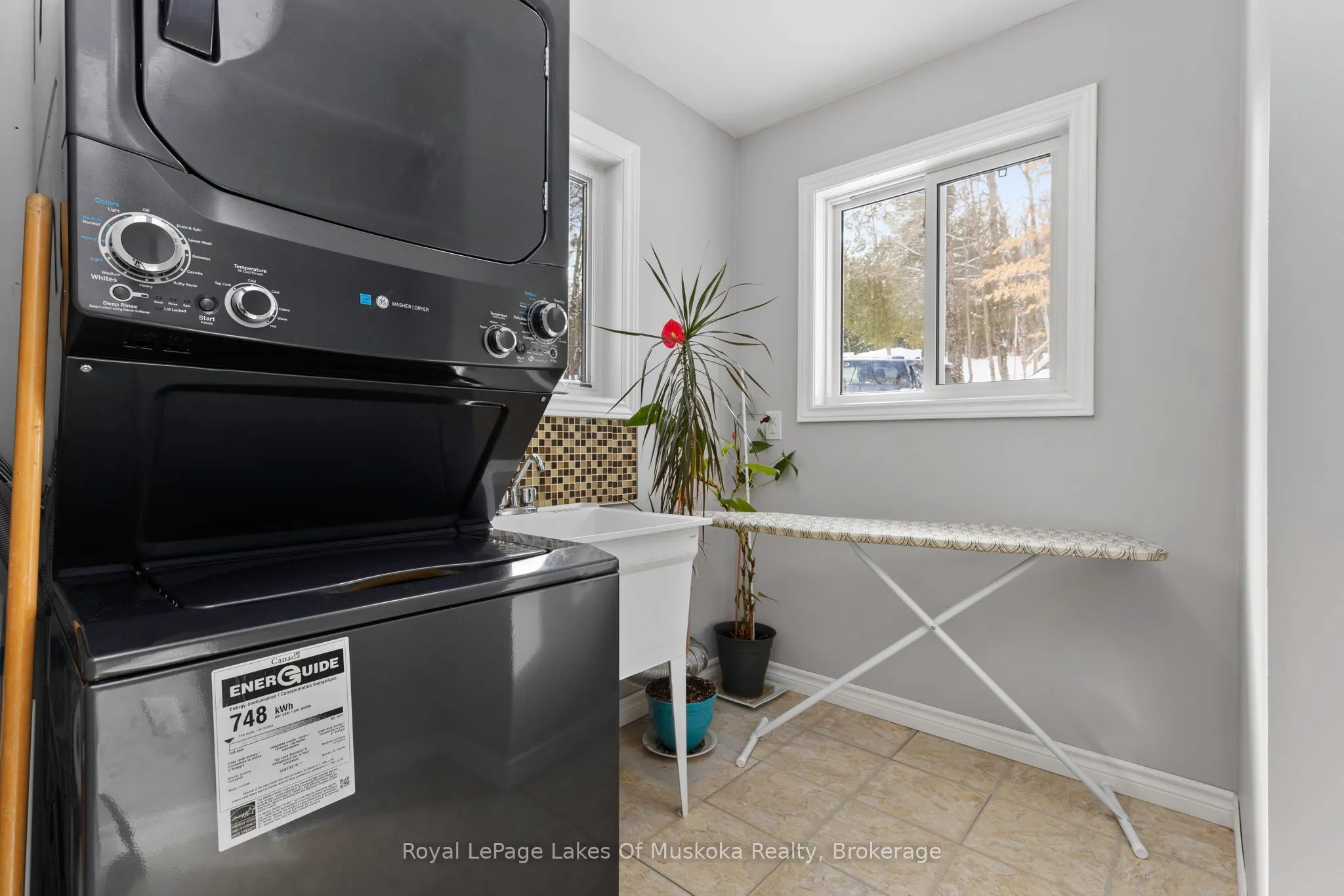 4441 Muskoka Rd 117 Road