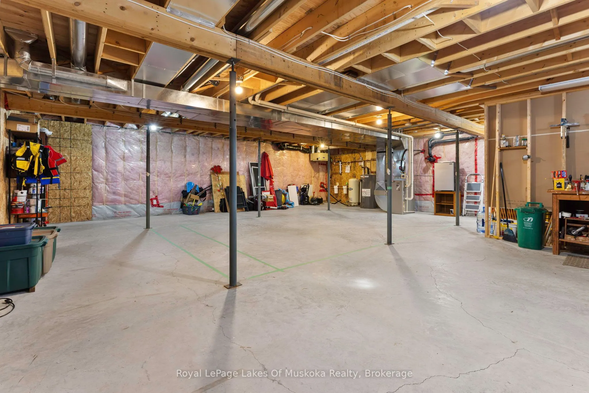 4441 Muskoka Rd 117 Road