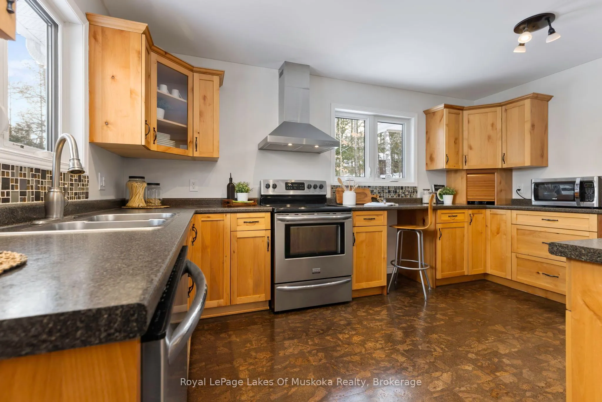 4441 Muskoka Rd 117 Road