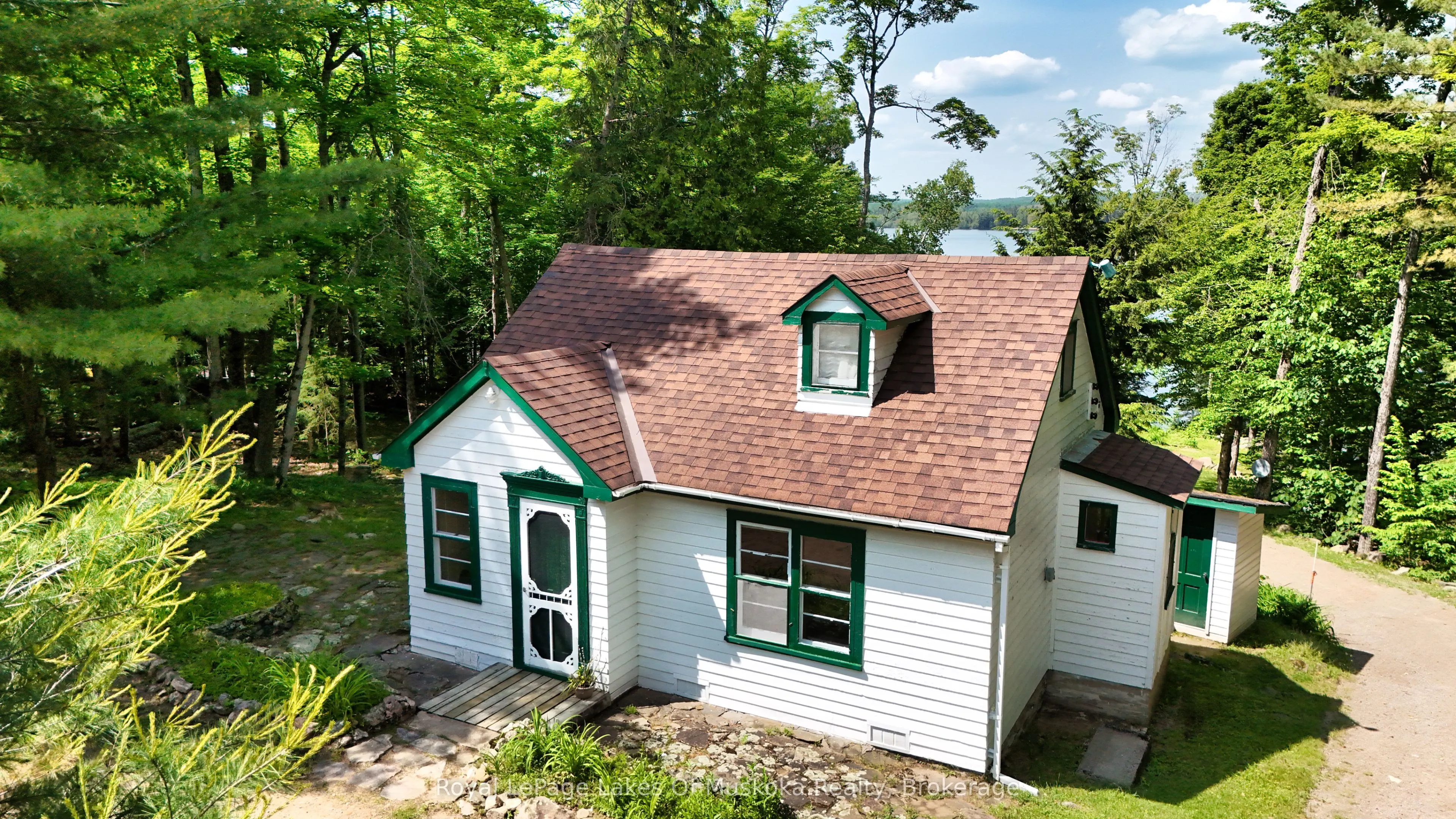 4441 Muskoka Rd 117 Road
