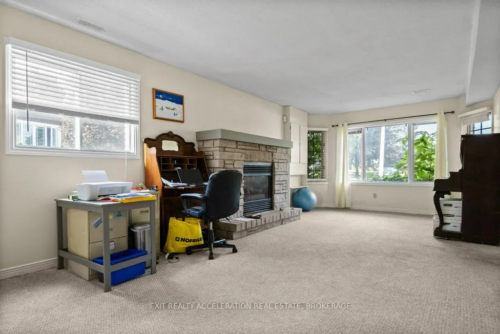 150 Shoreline Crescent