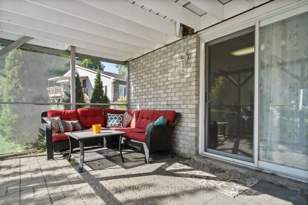 150 Shoreline Crescent