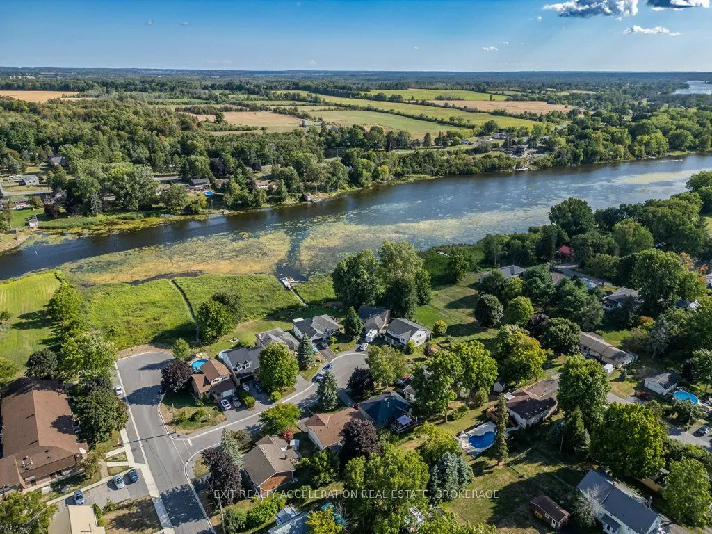 150 Shoreline Crescent